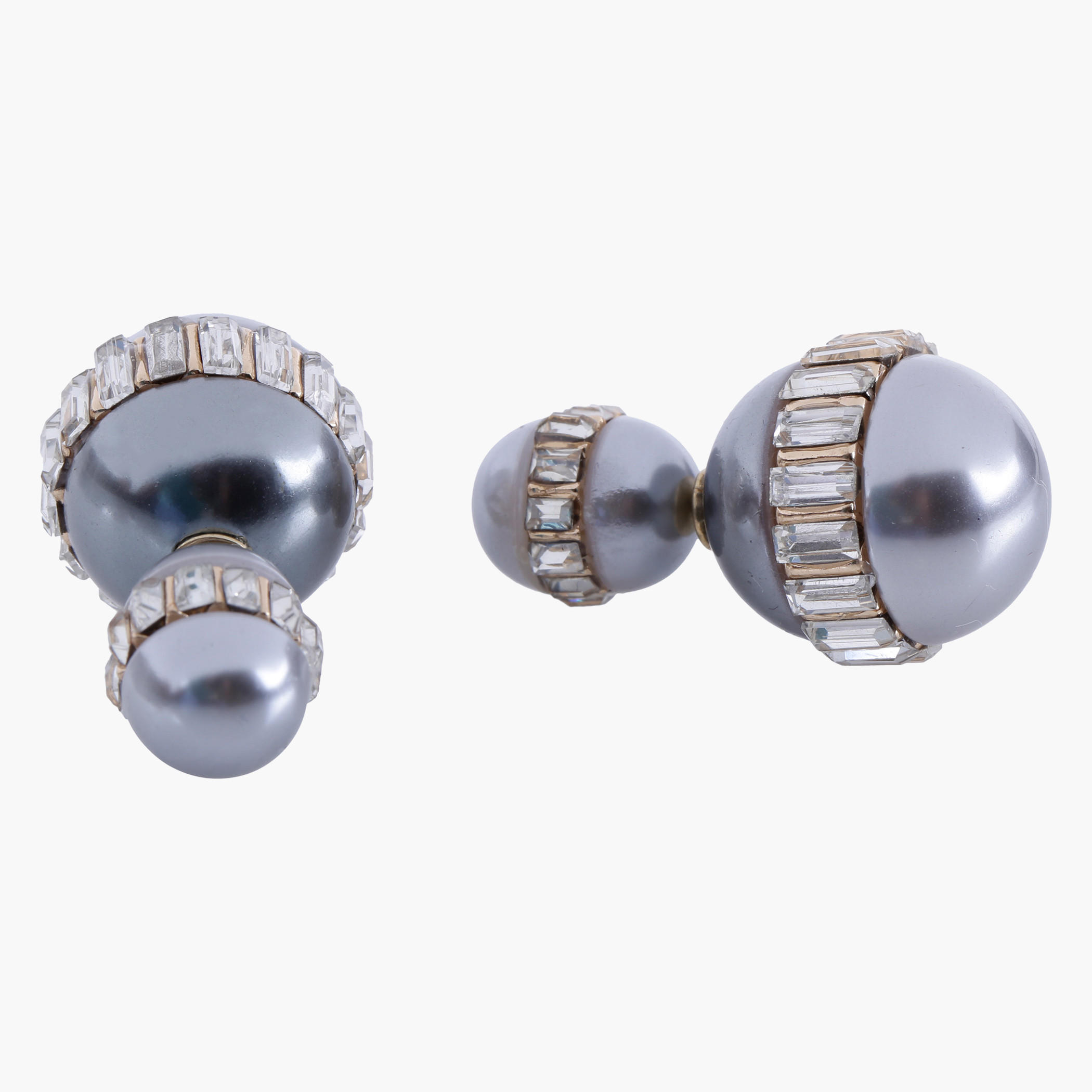 Studded Earrings-women-watchesandjewellery-jewellery-earrings-image-1