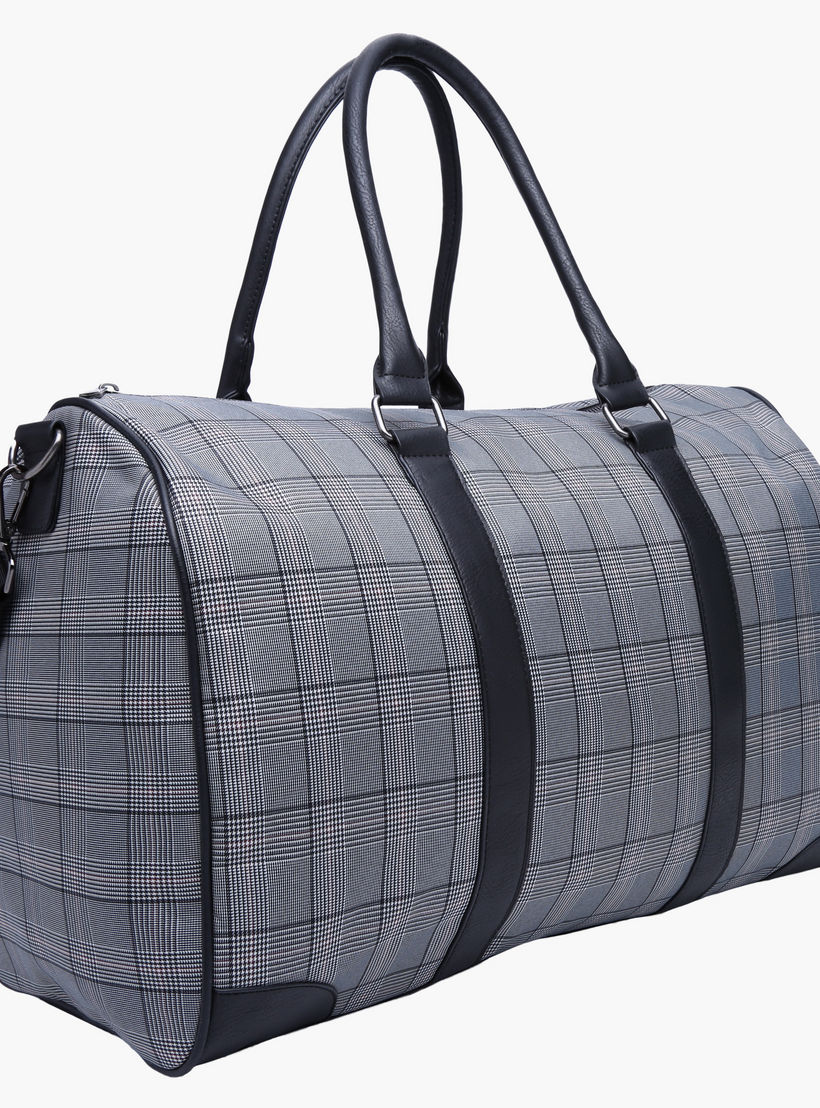 Chequered Duffle Bag-men-bags-image-3