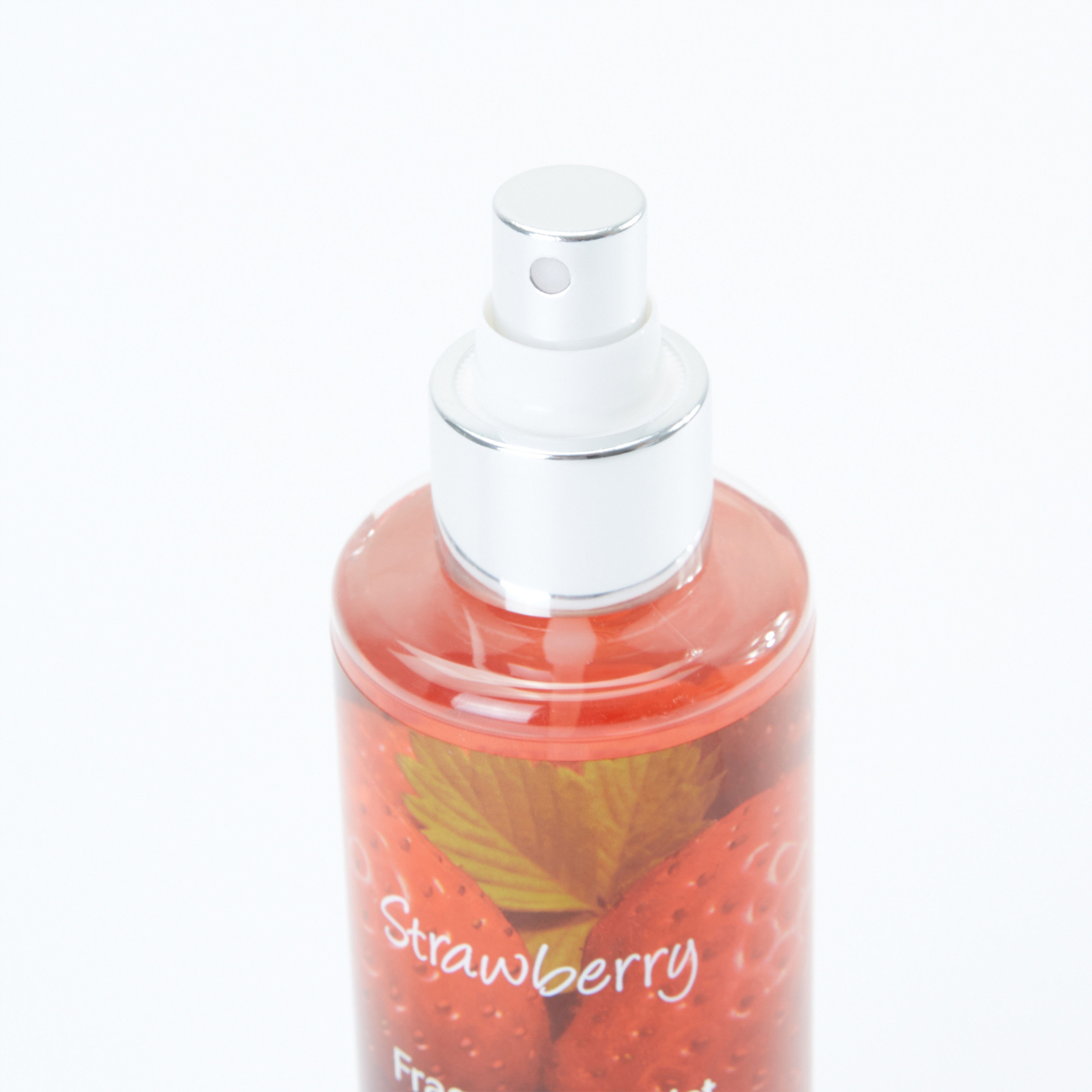 بخاخ برائحة الفراولة من إيستيارا - 250 مل-beautyandpersonalcare-fragrance-women-image-2