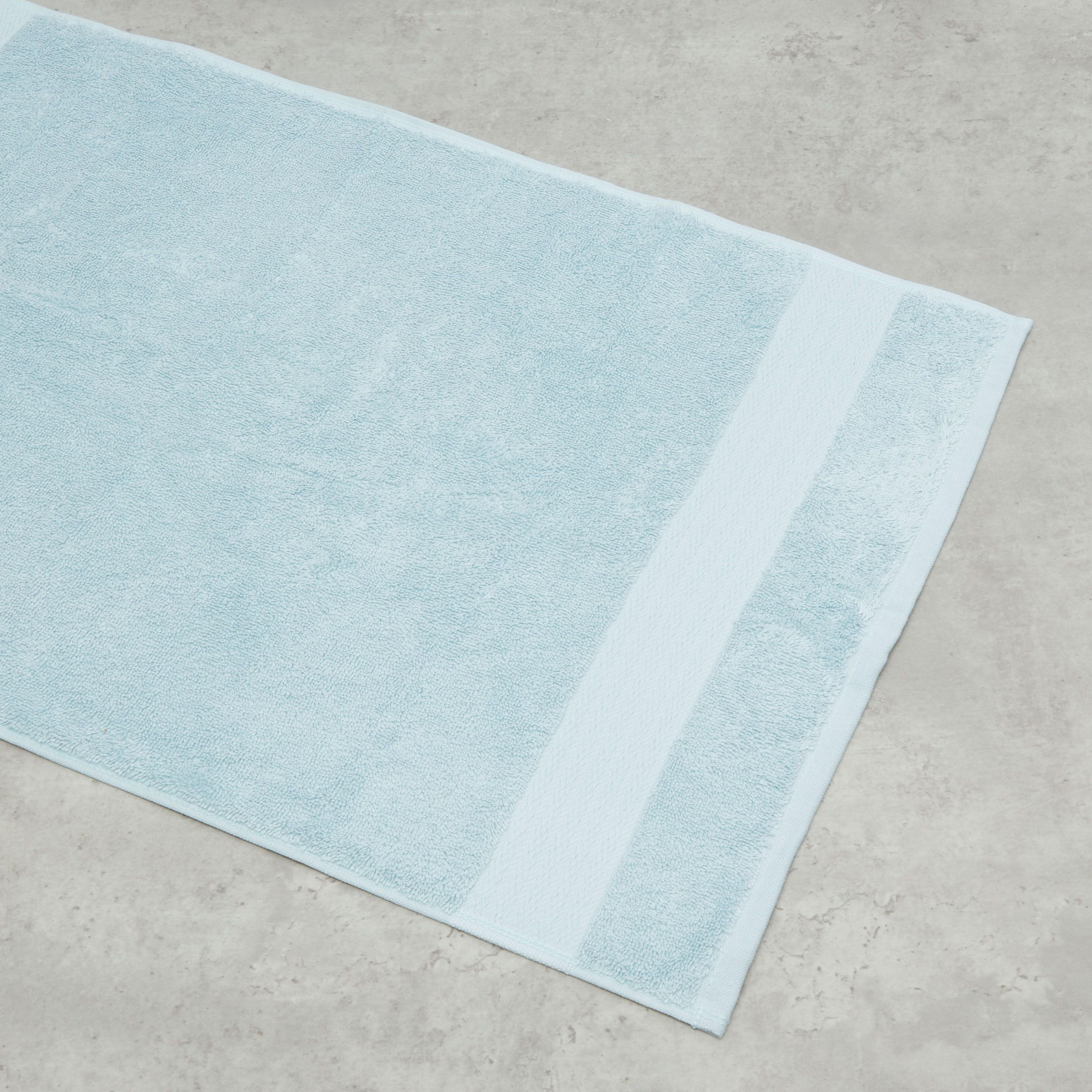 منشفة يد بارزة الملمس - 70x40 سم-household-bathandlaundry-bathlinen-towels-image-2
