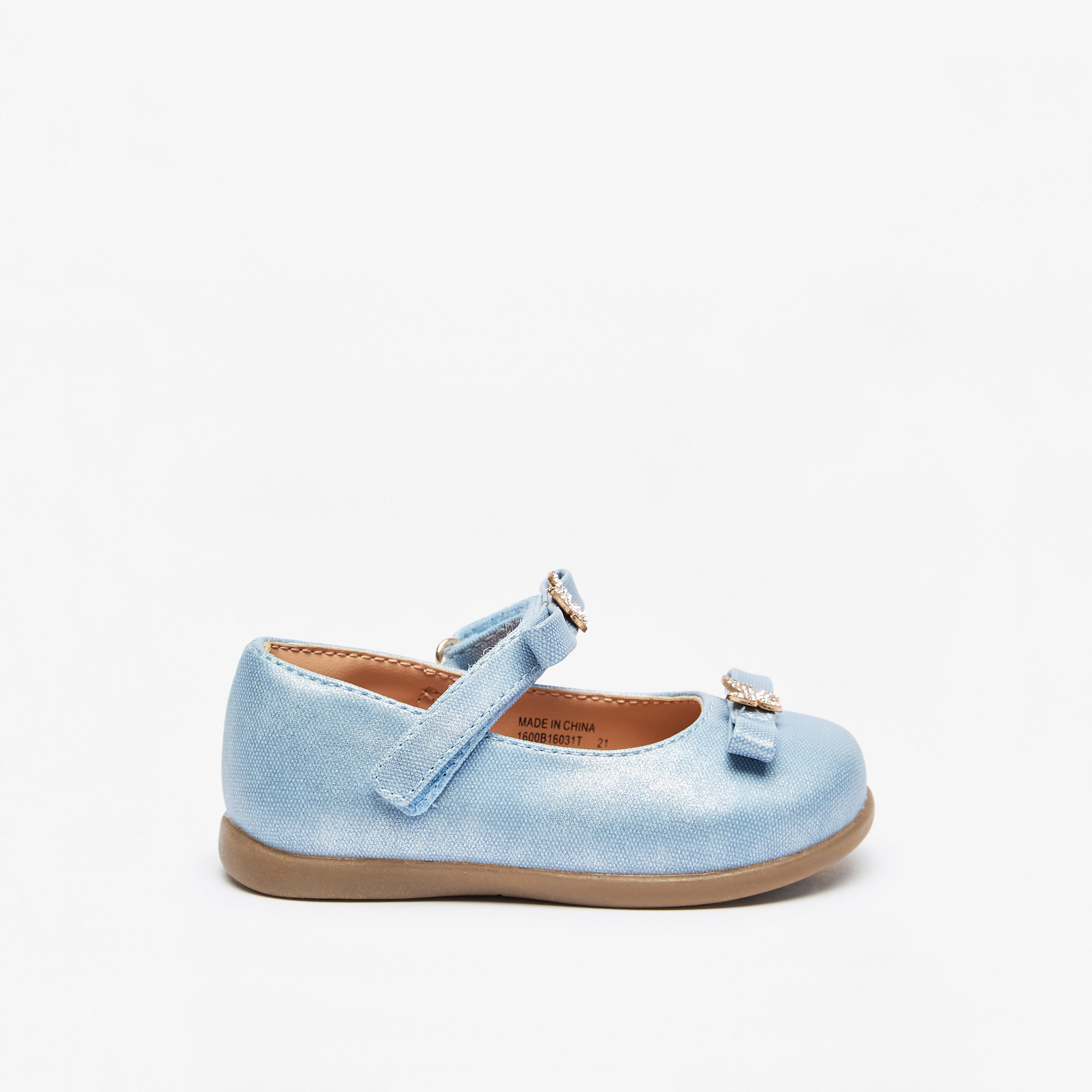 حذاء ماري جين خفيف الوزن بشريط إغلاق لاصق وحُلية فراشة من بيرفيت-girls-shoes-maryjanes-image-8