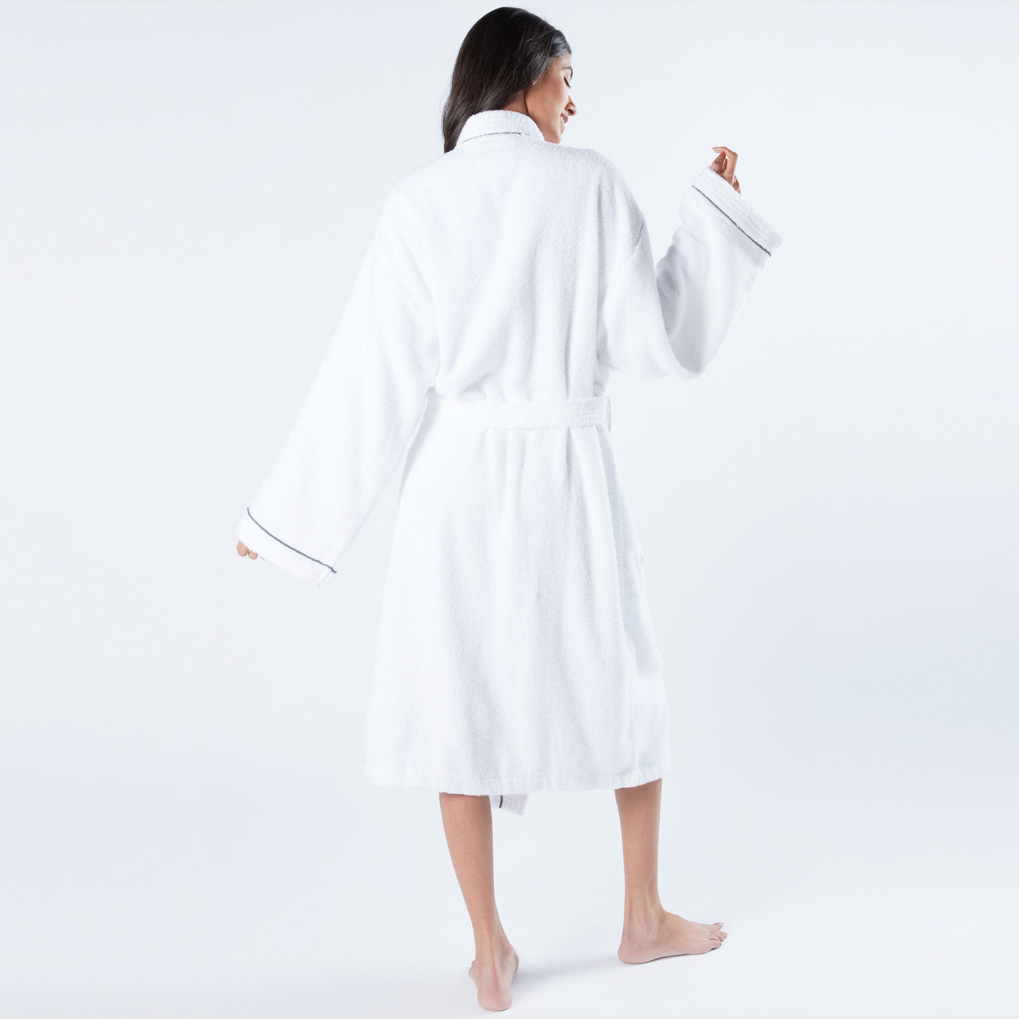 Textured Kimono Bathrobe with Tie Up and Pocket Detail-household-bathandlaundry-bathlinen-bathrobesandslippers-bathrobes-image-3