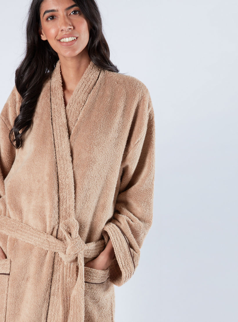 Textured Kimono Bathrobe with Tie Up and Pocket Detail-household-bathandlaundry-bathlinen-bathrobesandslippers-bathrobes-image-2