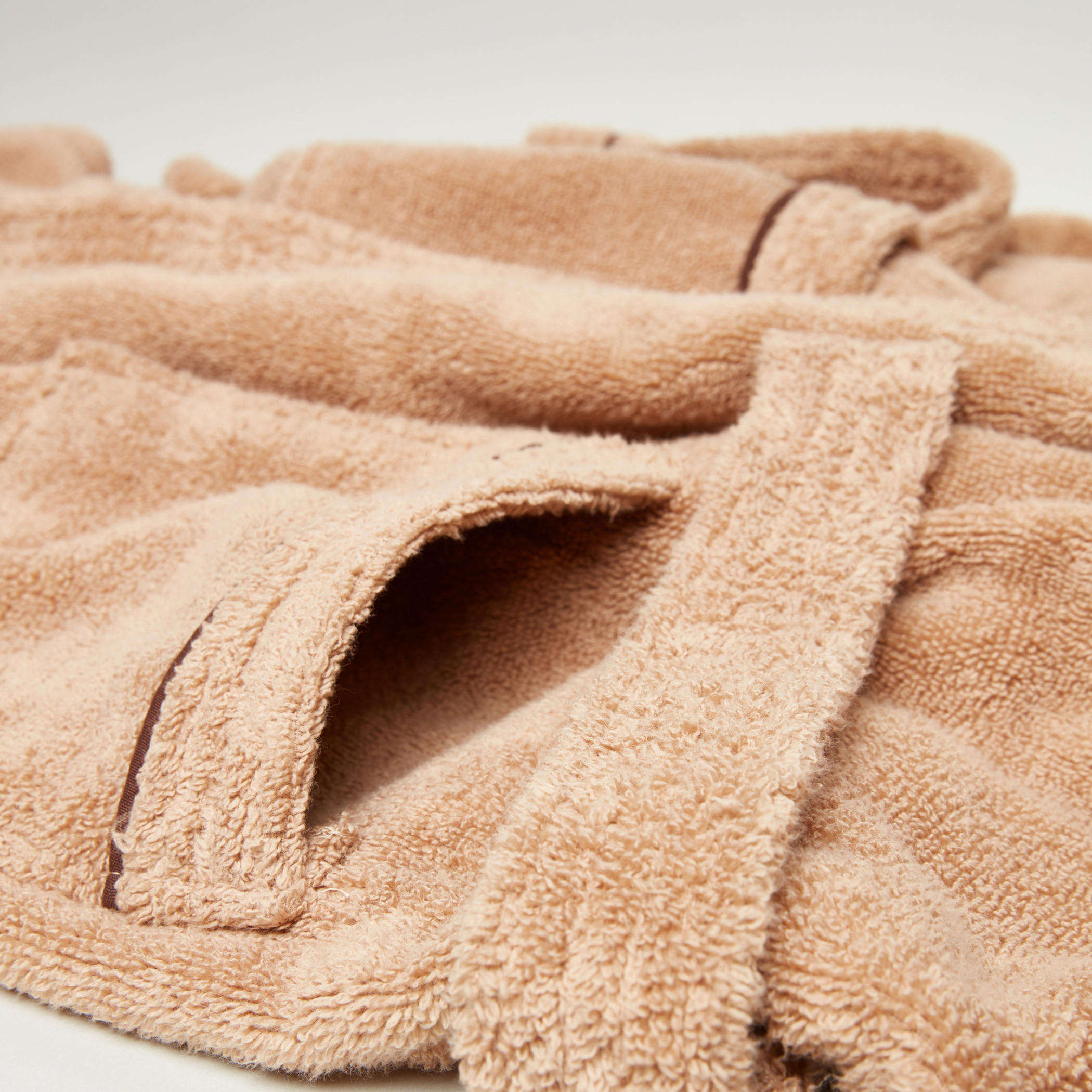 Textured Kimono Bathrobe with Tie Up and Pocket Detail-household-bathandlaundry-bathlinen-bathrobesandslippers-bathrobes-image-4