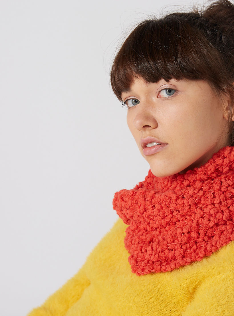 وشاح بارز الملمس-women-clothingaccessories-scarves-image-2