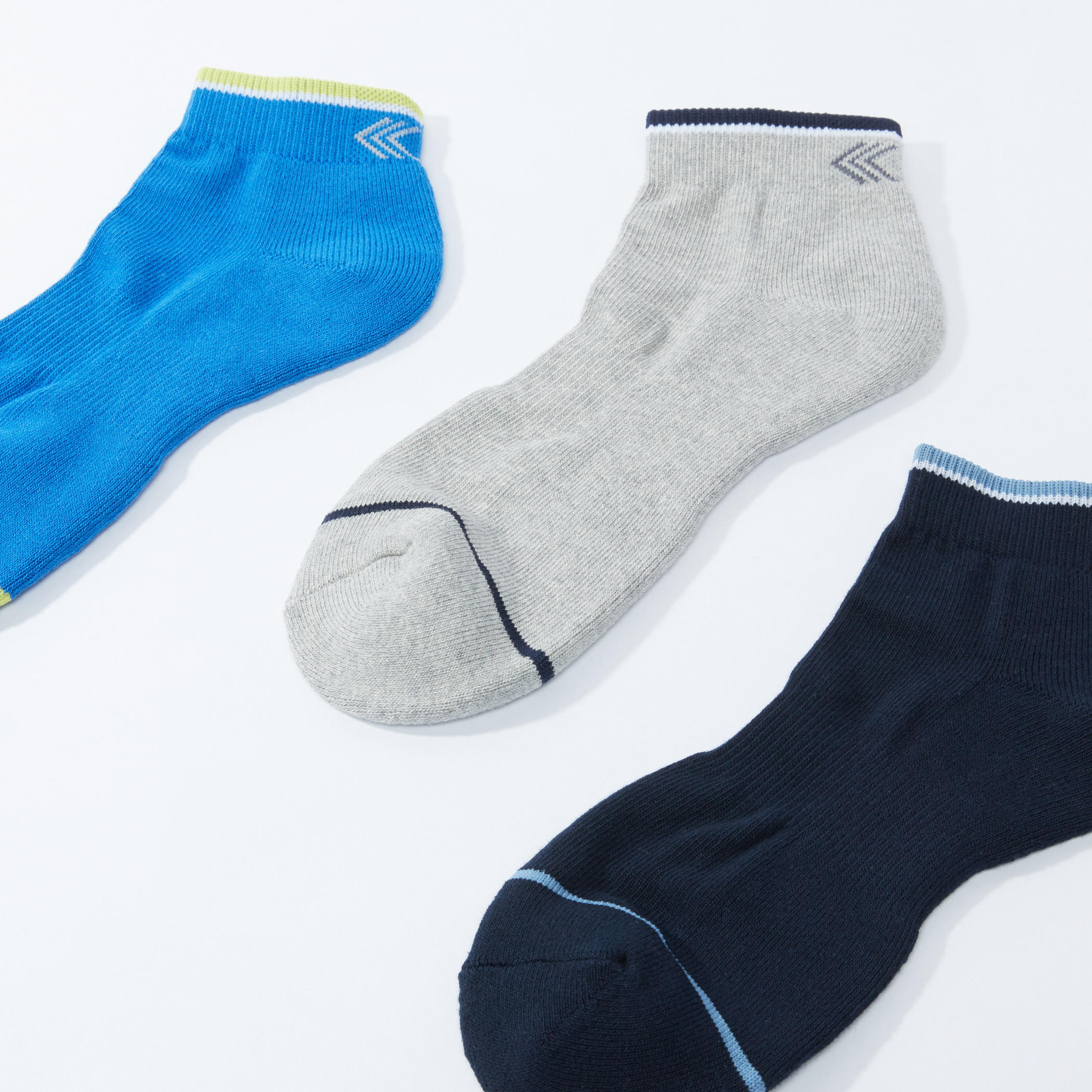 جوارب مضلعة بطول الكاحل - طقم 3 أزواج-men-socks-image-3