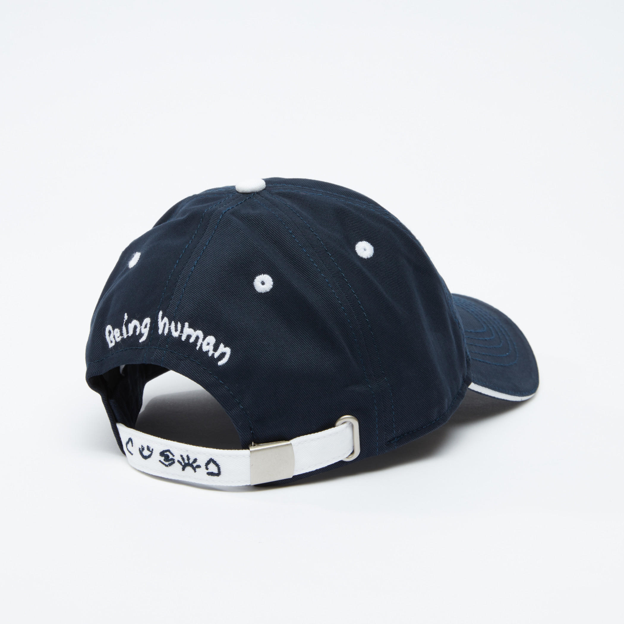كاب بإغلاق من بيينج هيومن-men-caps-image-1