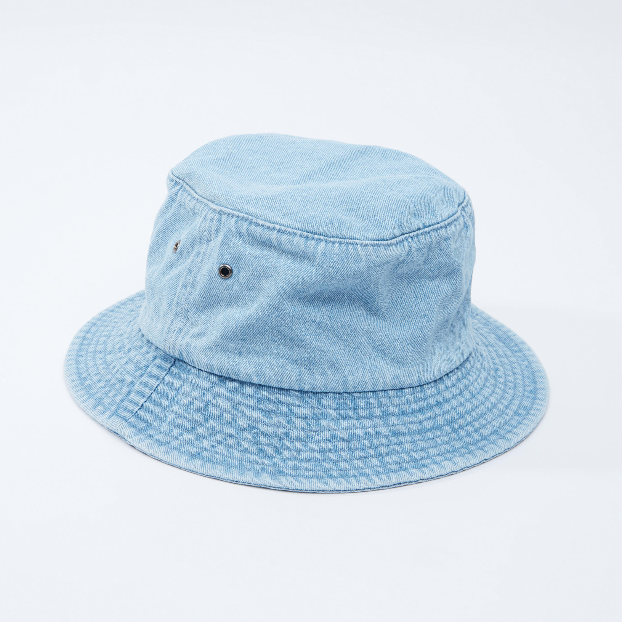 قبعة دينم بحلقات ودرزات من لي كوبر-men-caps-image-2