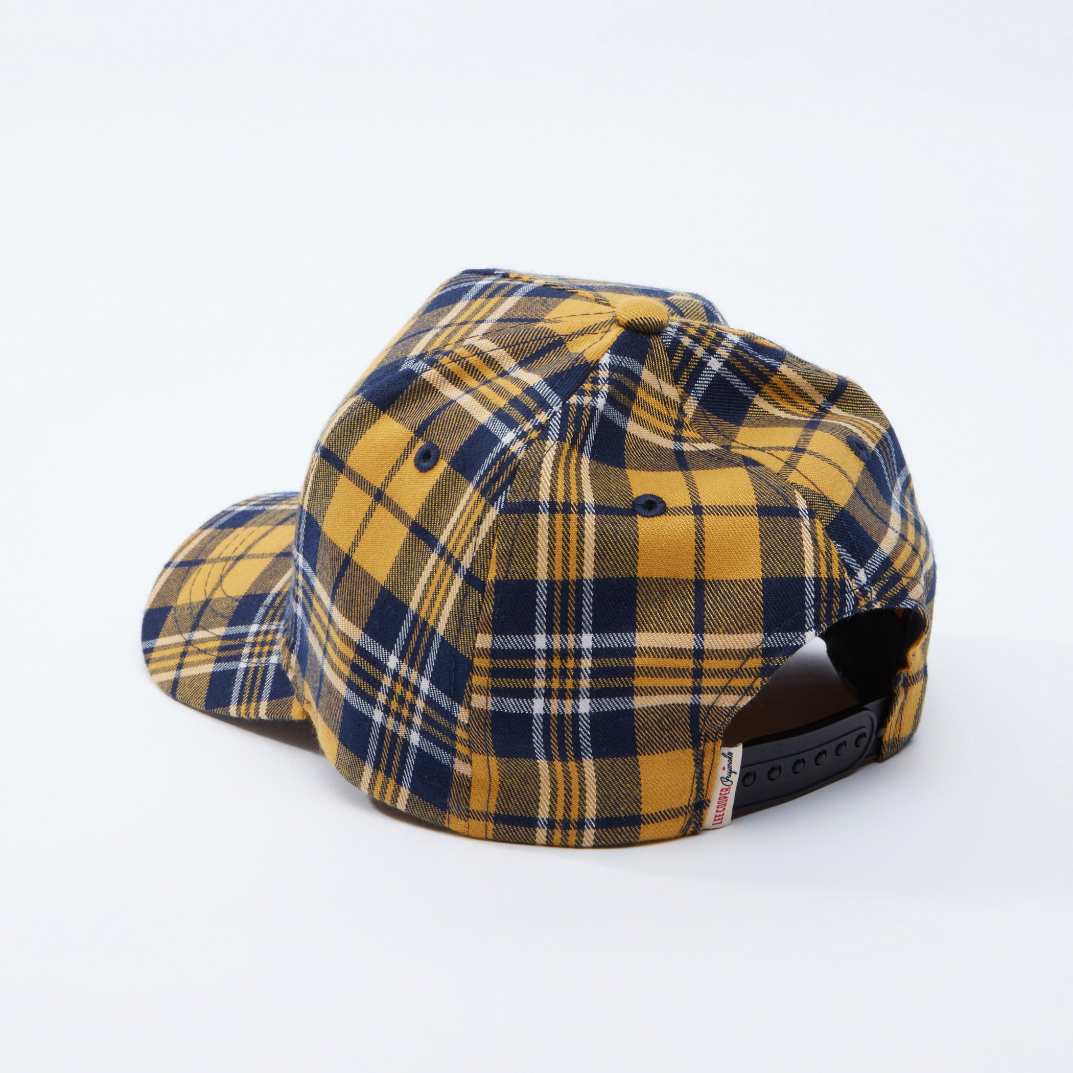 Lee Cooper Chequered Cap with Snap Closure-men-caps-image-2