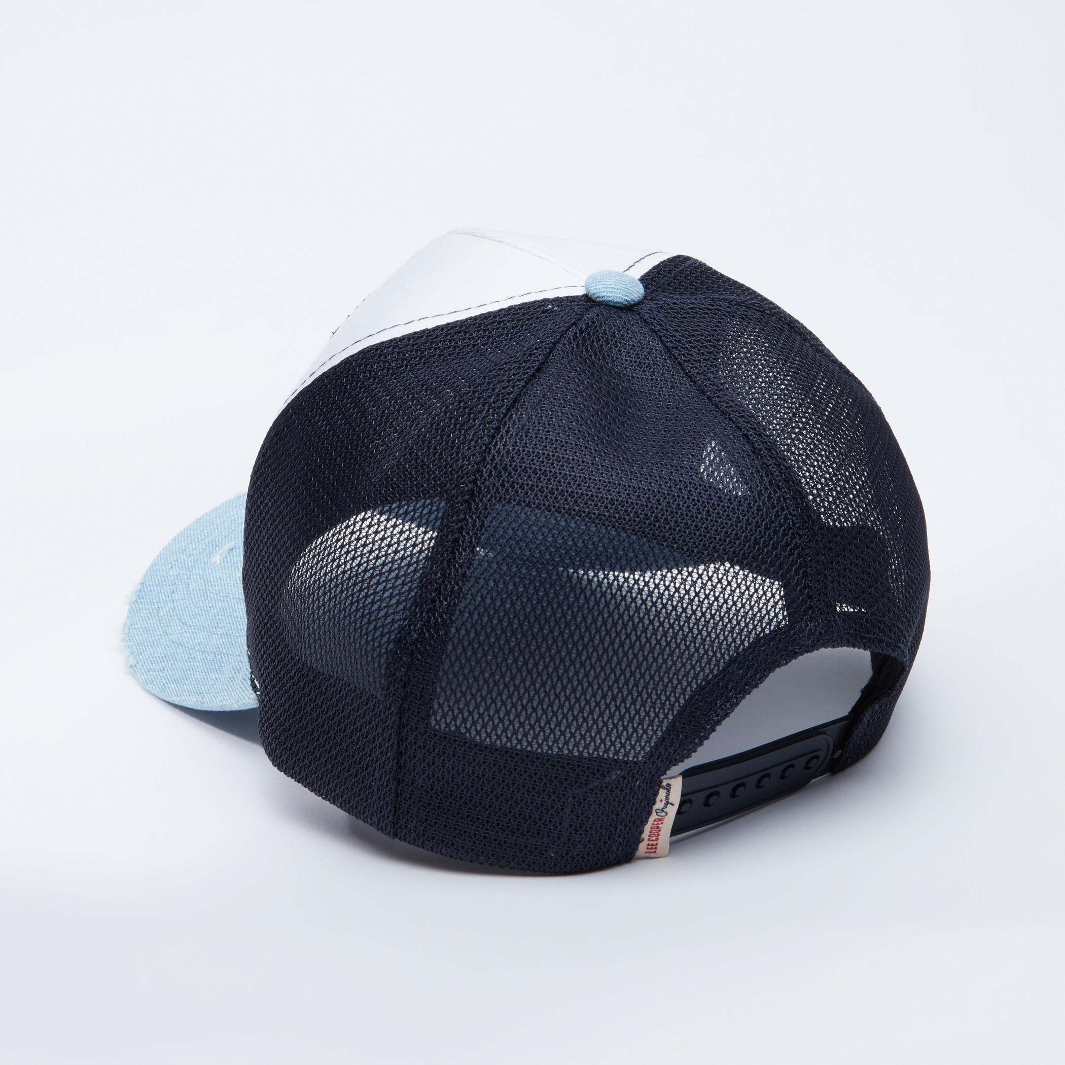 Lee Cooper Printed Cap with Mesh Detail-men-caps-image-3
