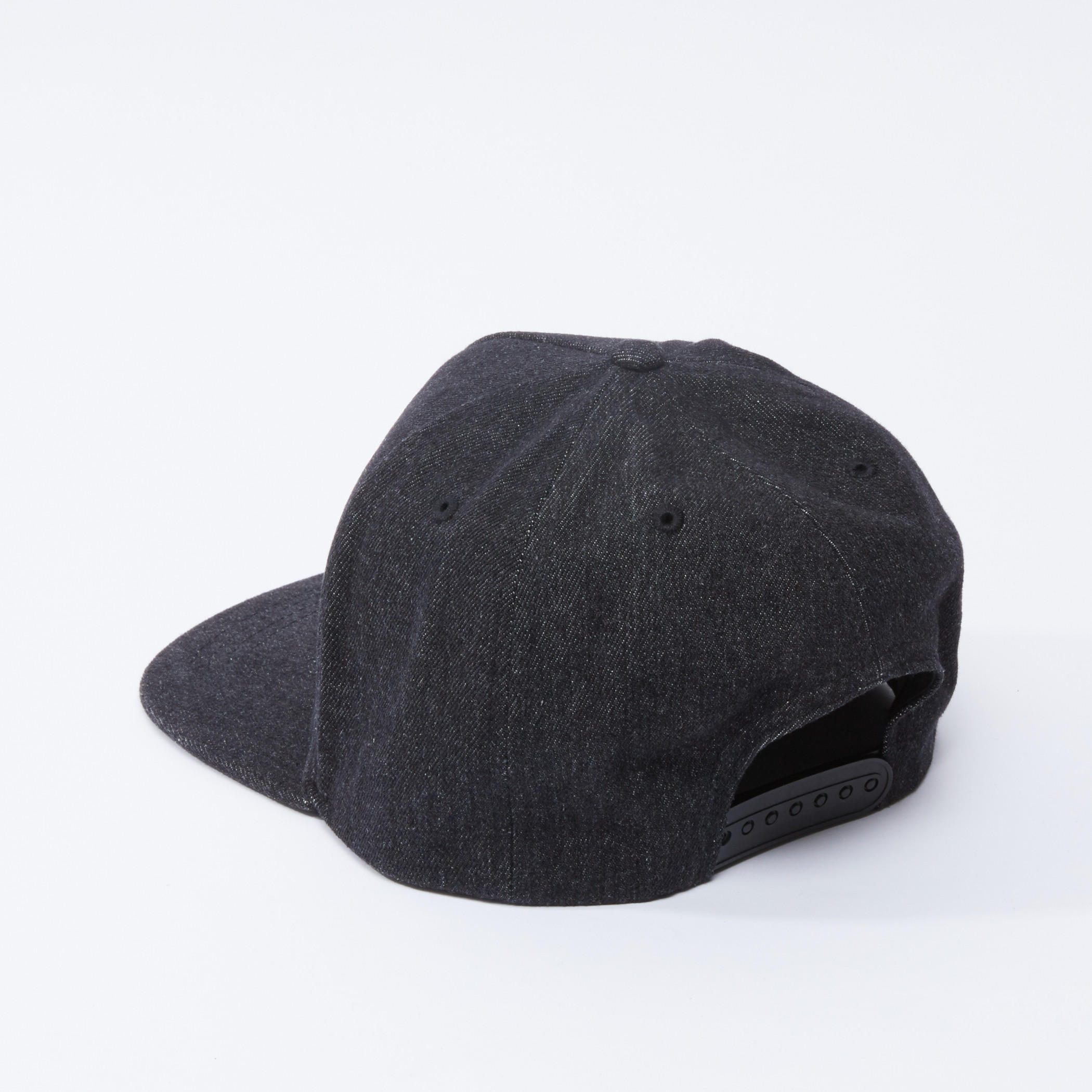 قبعة كاب بزر إغلاق وطبعات إل سي أوريجينالز-men-caps-image-3
