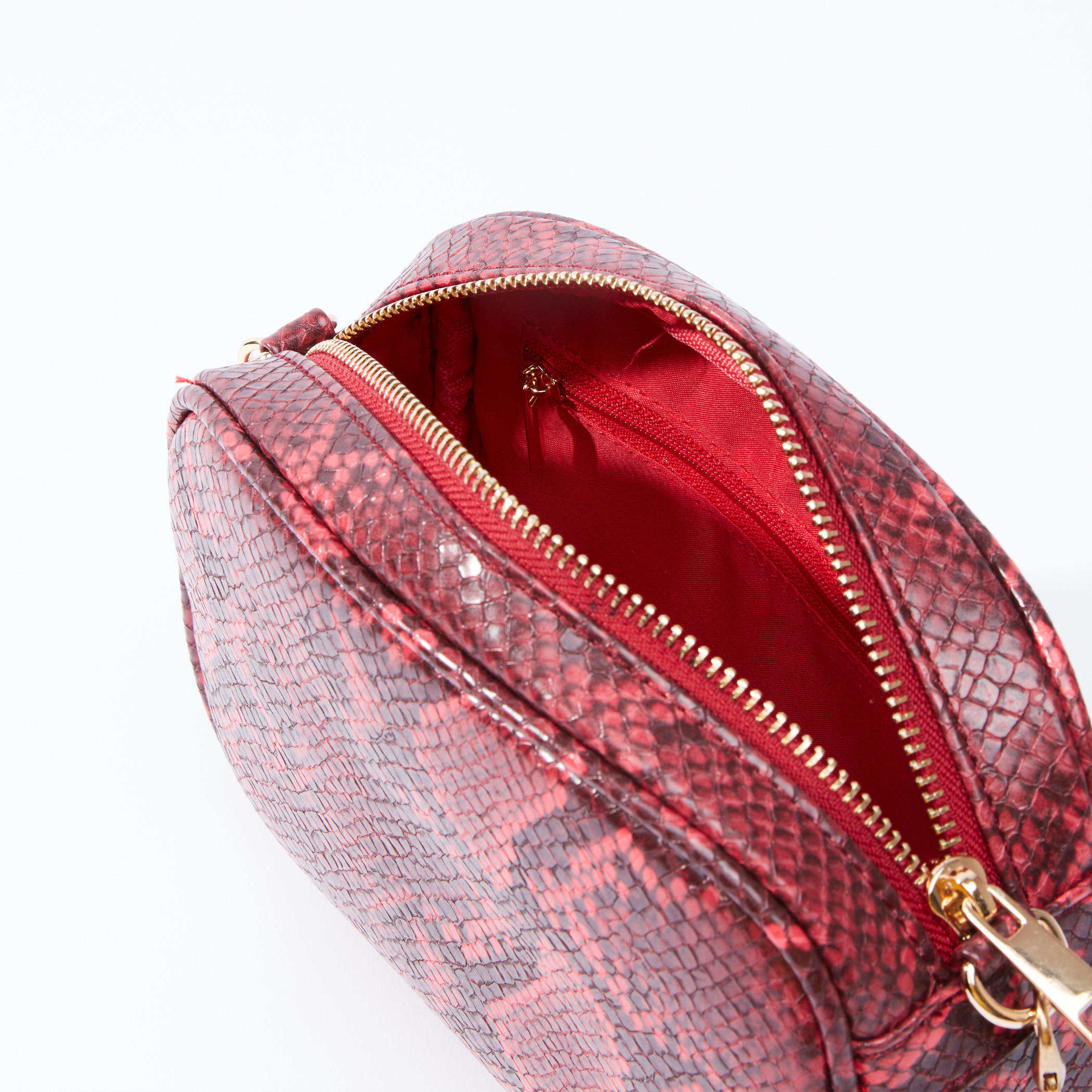 حقيبة كروس بودي بسلسلة ميتاليك وطبعات-women-bagsandwallets-handbags-image-4
