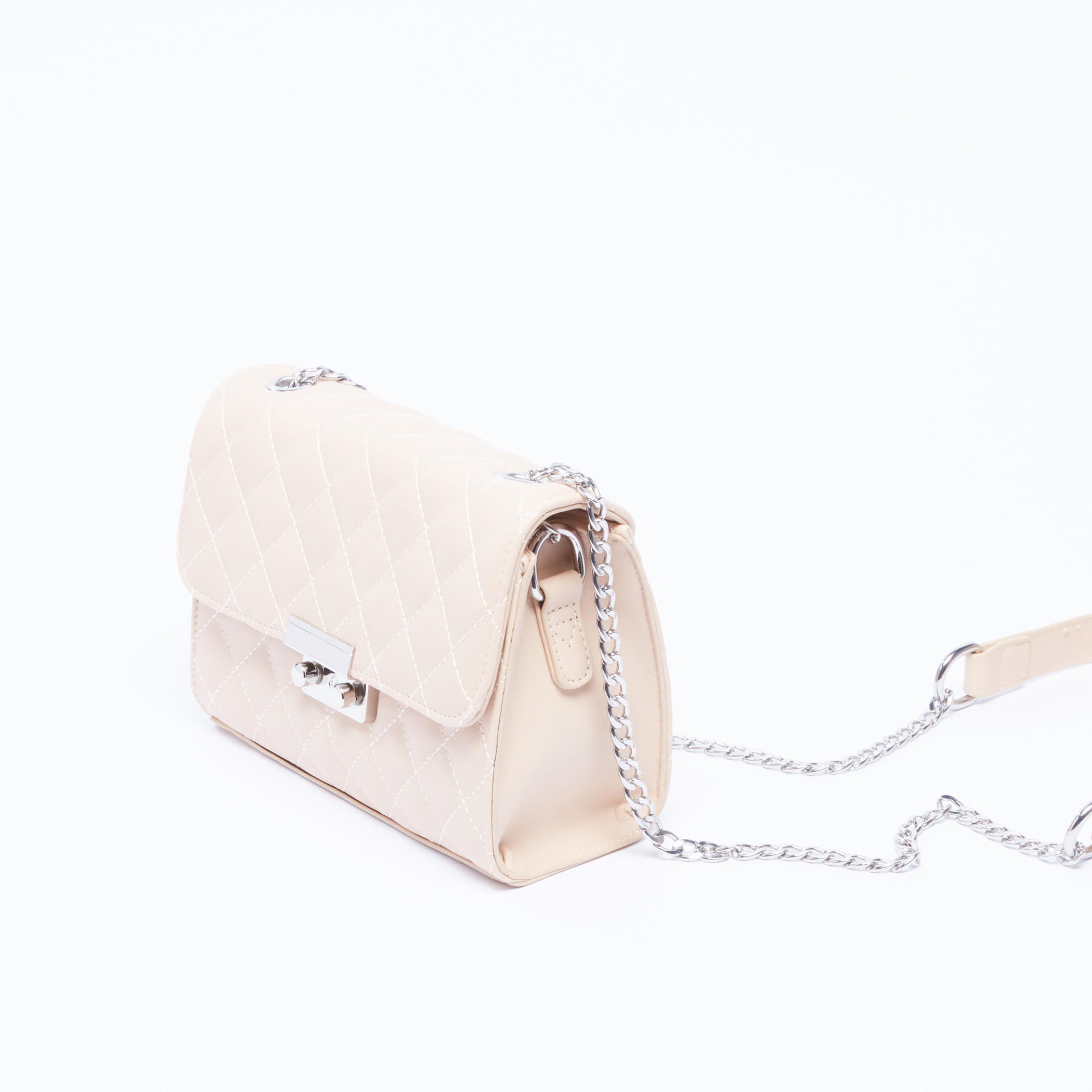 حقيبة ساتشيل مبطّنة بحمّالة سلسلة ميتاليك-women-bagsandwallets-handbags-image-1