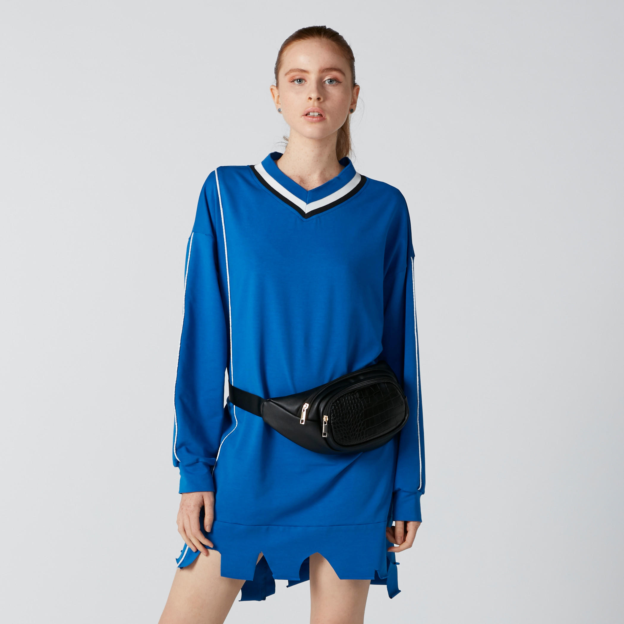 حقيبة فاني بحزام قابل للتعديل وإبزيم إغلاق-women-bagsandwallets-handbags-image-2