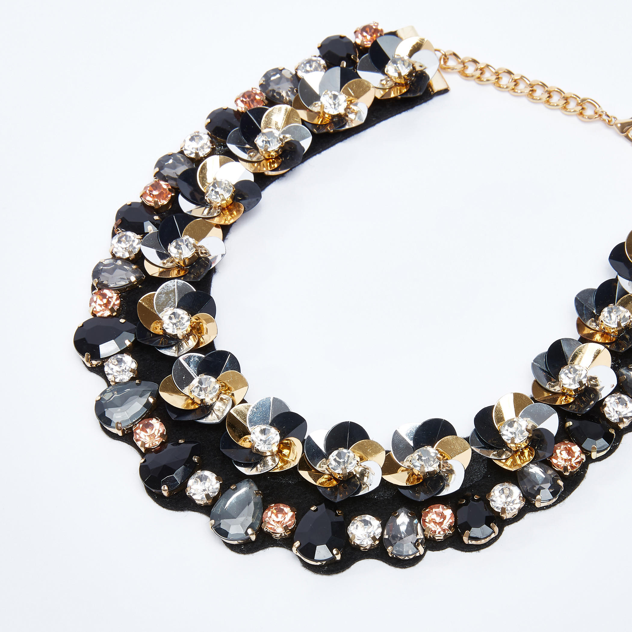 قلادة مرصّعة بمشبك إغلاق-women-watchesandjewellery-jewellery-necklacesandpendants-image-1
