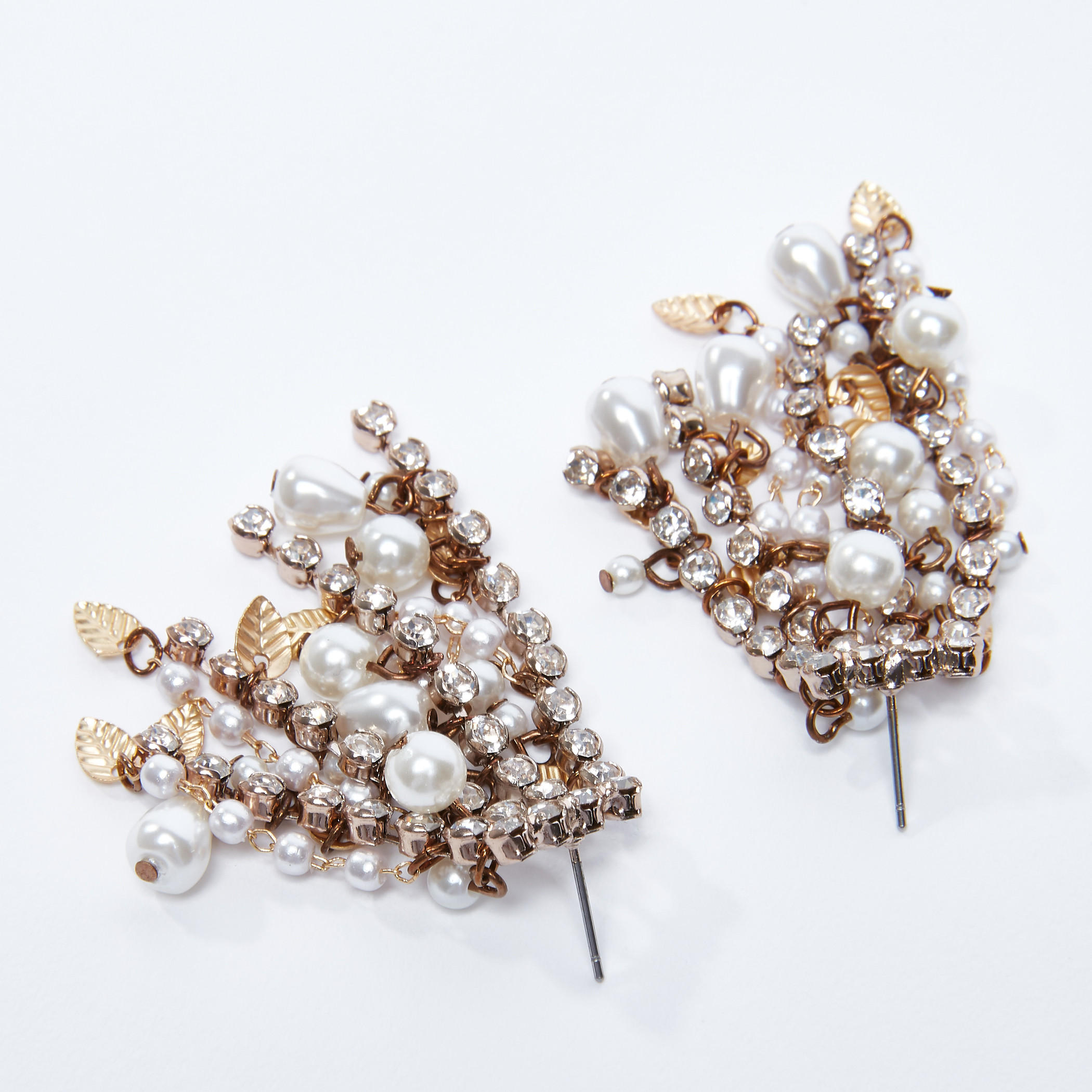 أقراط بدلايات مزينة بمكبس إغلاق-women-watchesandjewellery-jewellery-earrings-image-1