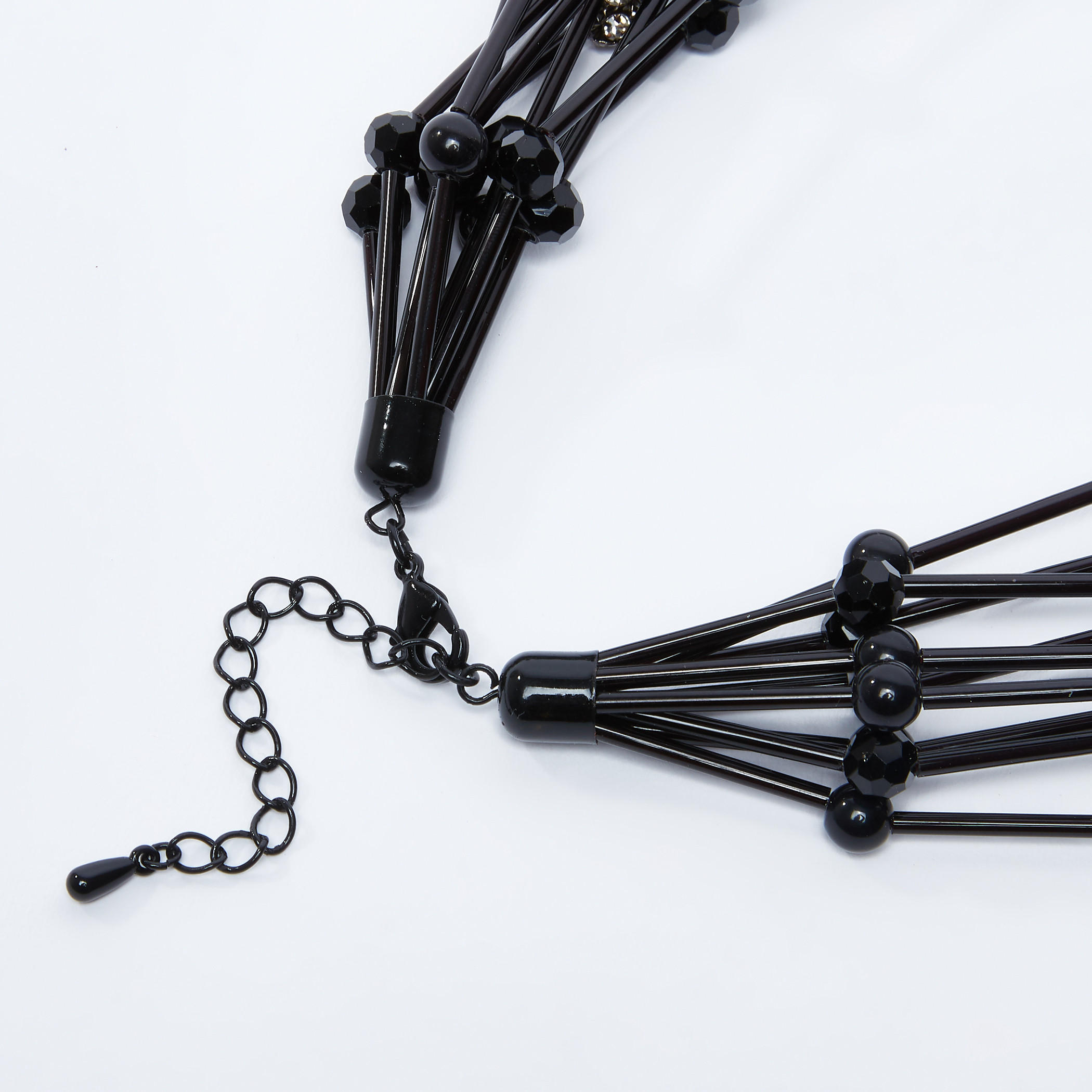 قلادة مرصّعة بمشبك إغلاق-women-watchesandjewellery-jewellery-necklacesandpendants-image-1