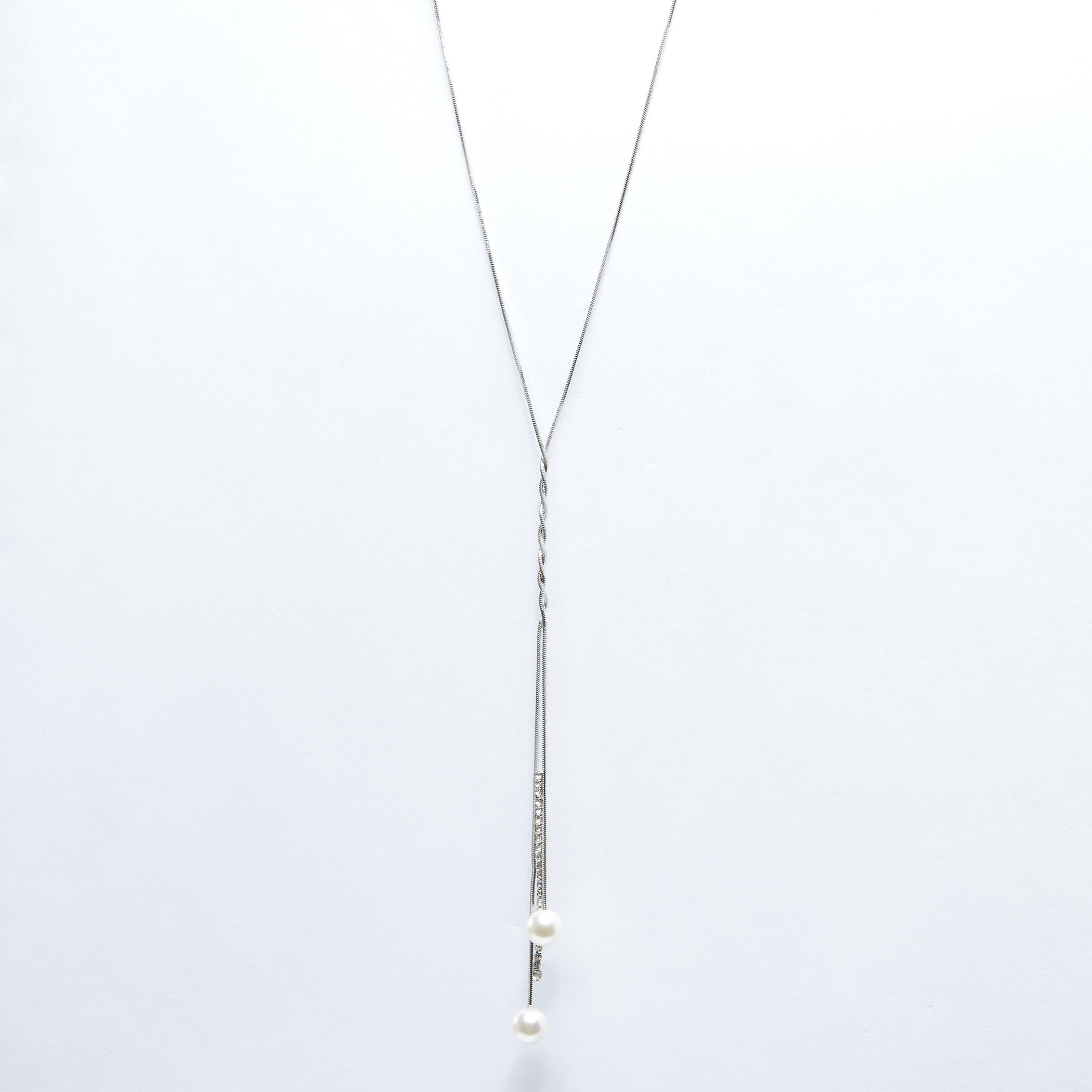 قلادة طويلة بتفاصيل لؤلؤ ومشبك إغلاق-women-watchesandjewellery-jewellery-necklacesandpendants-image-1