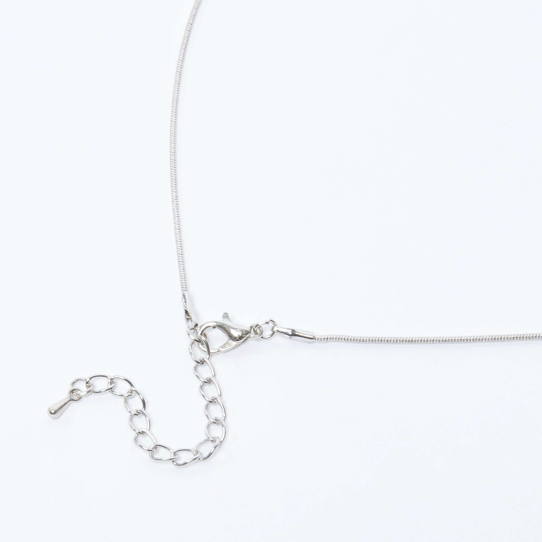 قلادة طويلة بتفاصيل لؤلؤ ومشبك إغلاق-women-watchesandjewellery-jewellery-necklacesandpendants-image-4
