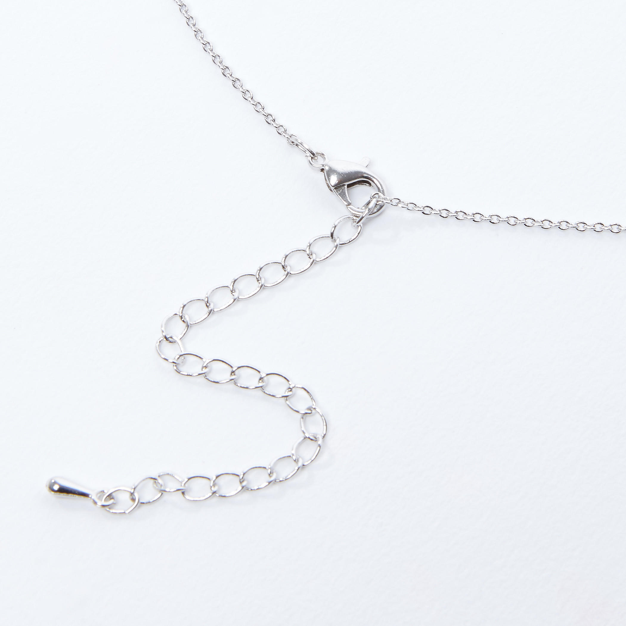 قلادة بدلّاية ومشبك إغلاق-women-watchesandjewellery-jewellery-necklacesandpendants-image-3