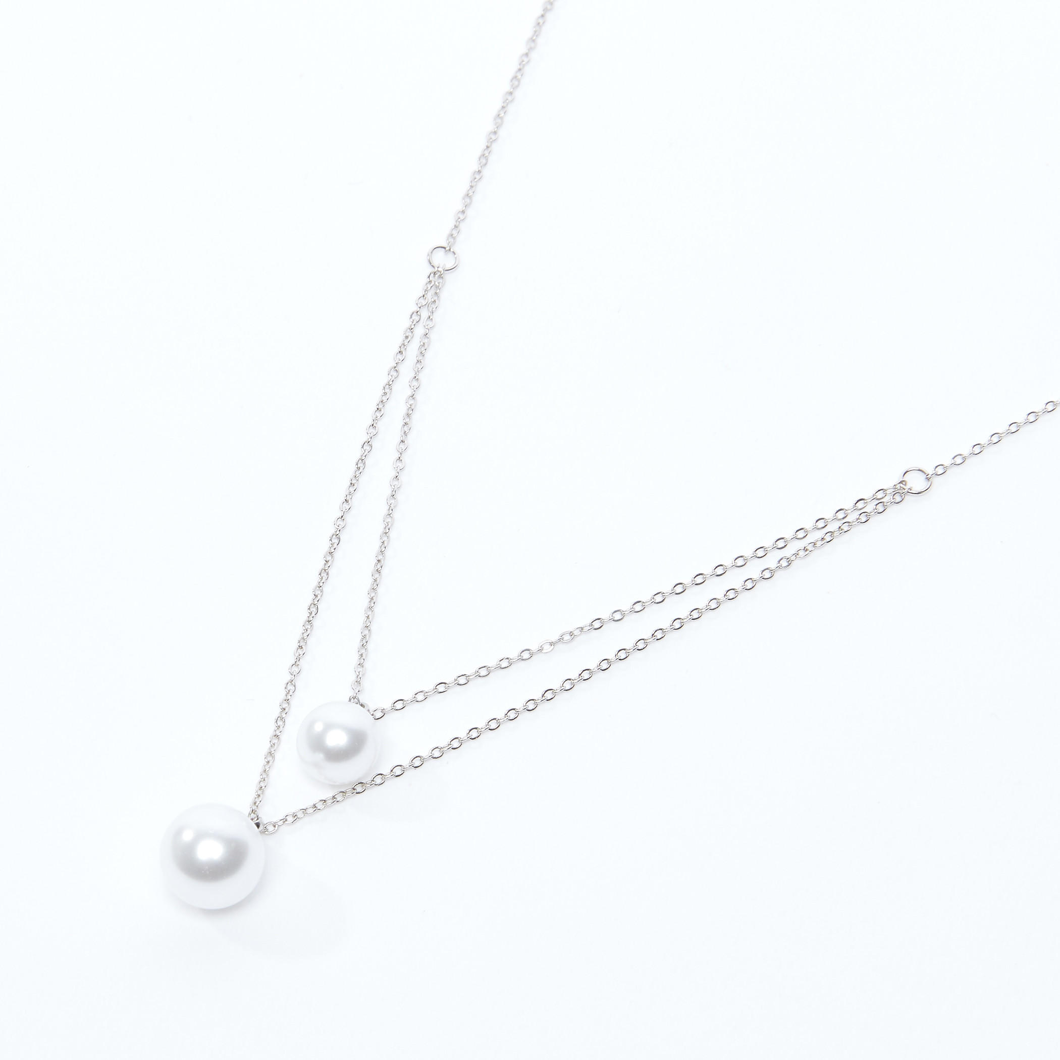 قلادة طبقات بتفاصيل لؤلؤ ومشبك إغلاق-women-watchesandjewellery-jewellery-necklacesandpendants-image-1