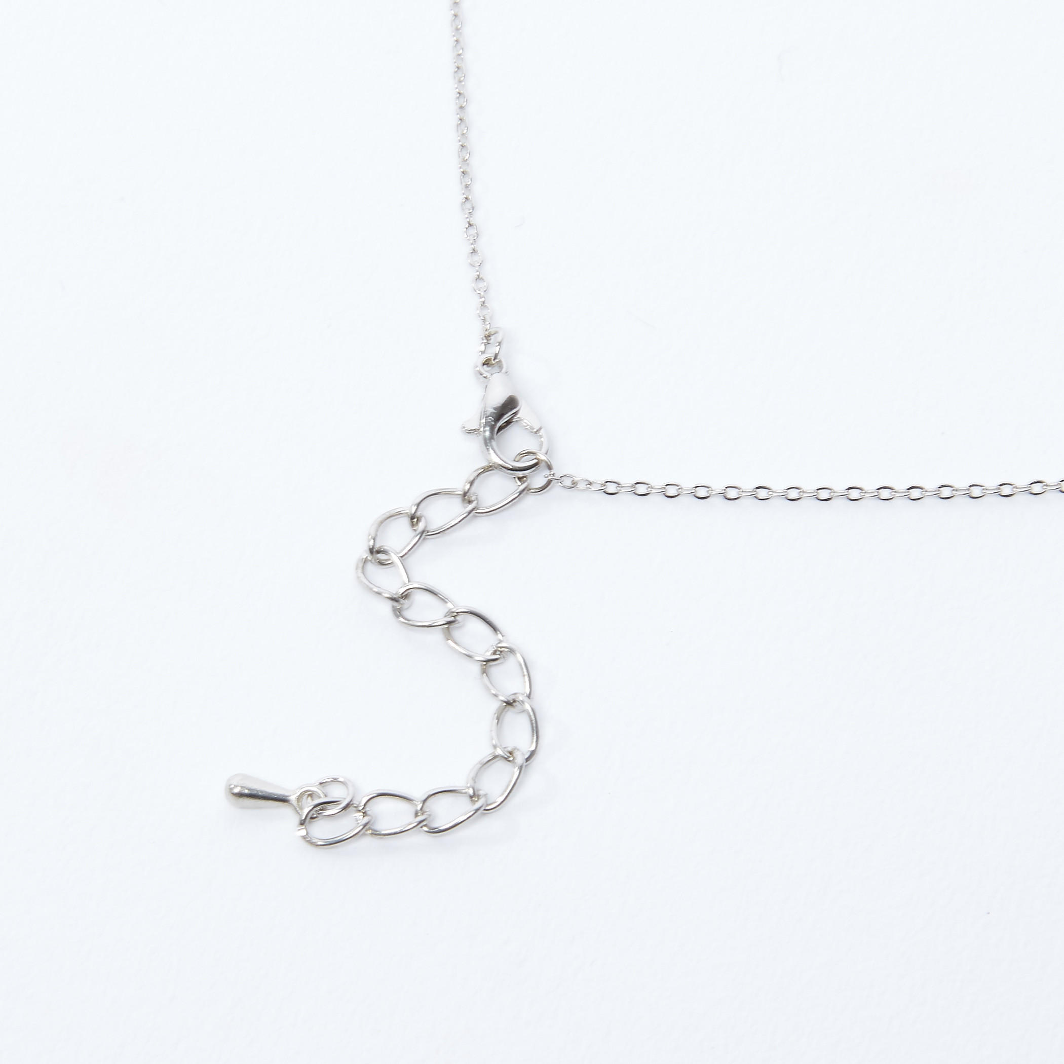 قلادة طبقات بتفاصيل لؤلؤ ومشبك إغلاق-women-watchesandjewellery-jewellery-necklacesandpendants-image-3