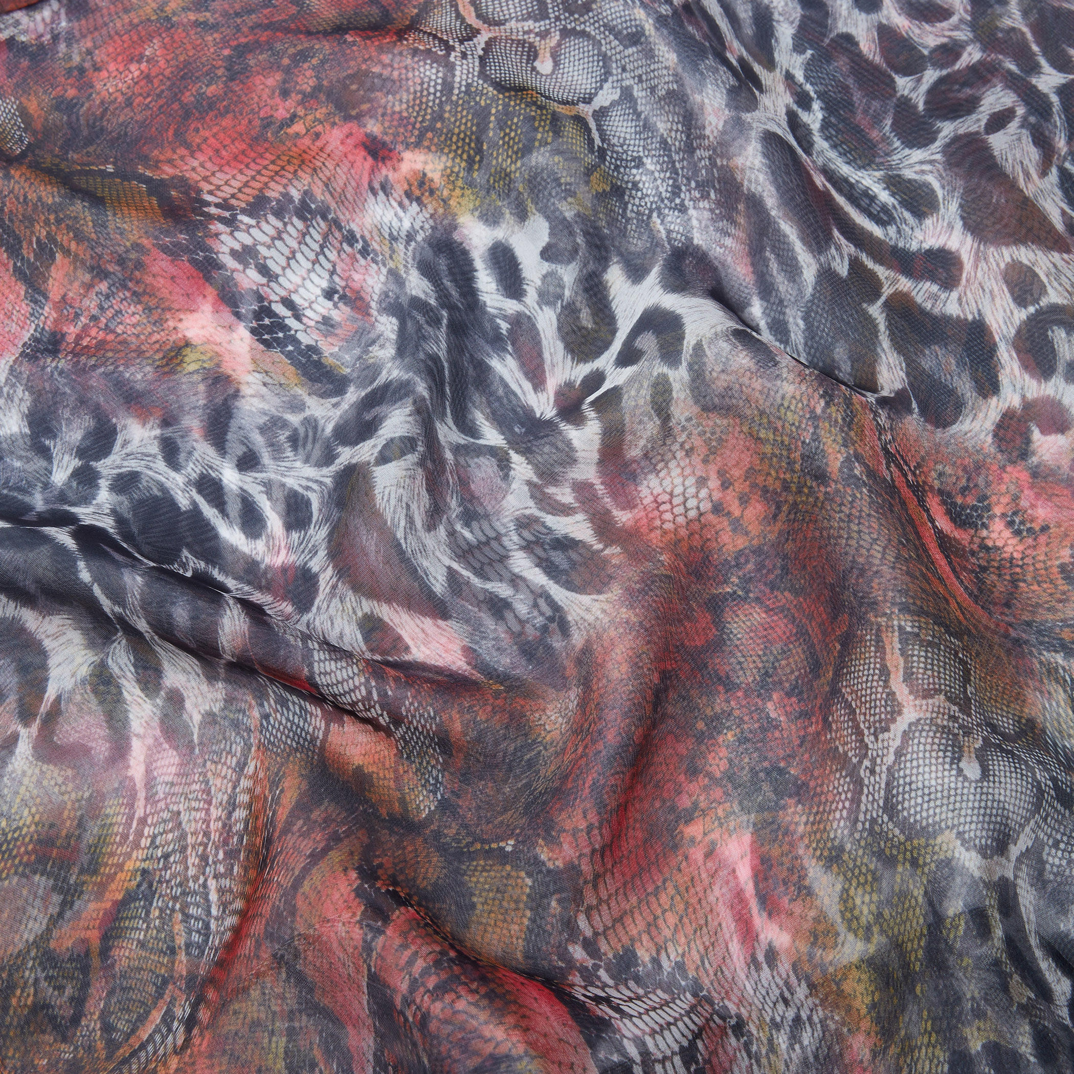 وشاح بطبعات-women-clothingaccessories-scarves-image-1