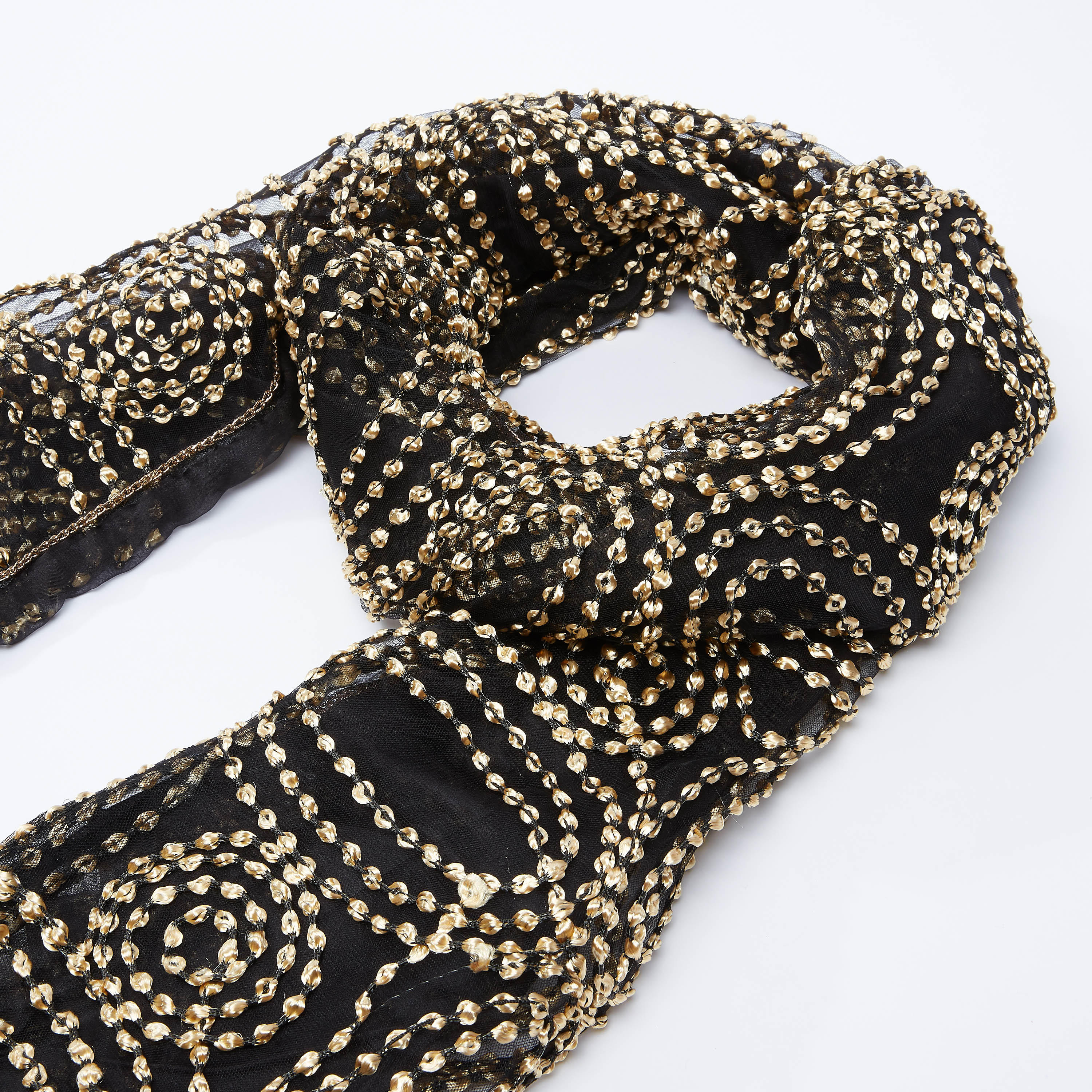 وشاح مزيّن-women-clothingaccessories-scarves-image-3