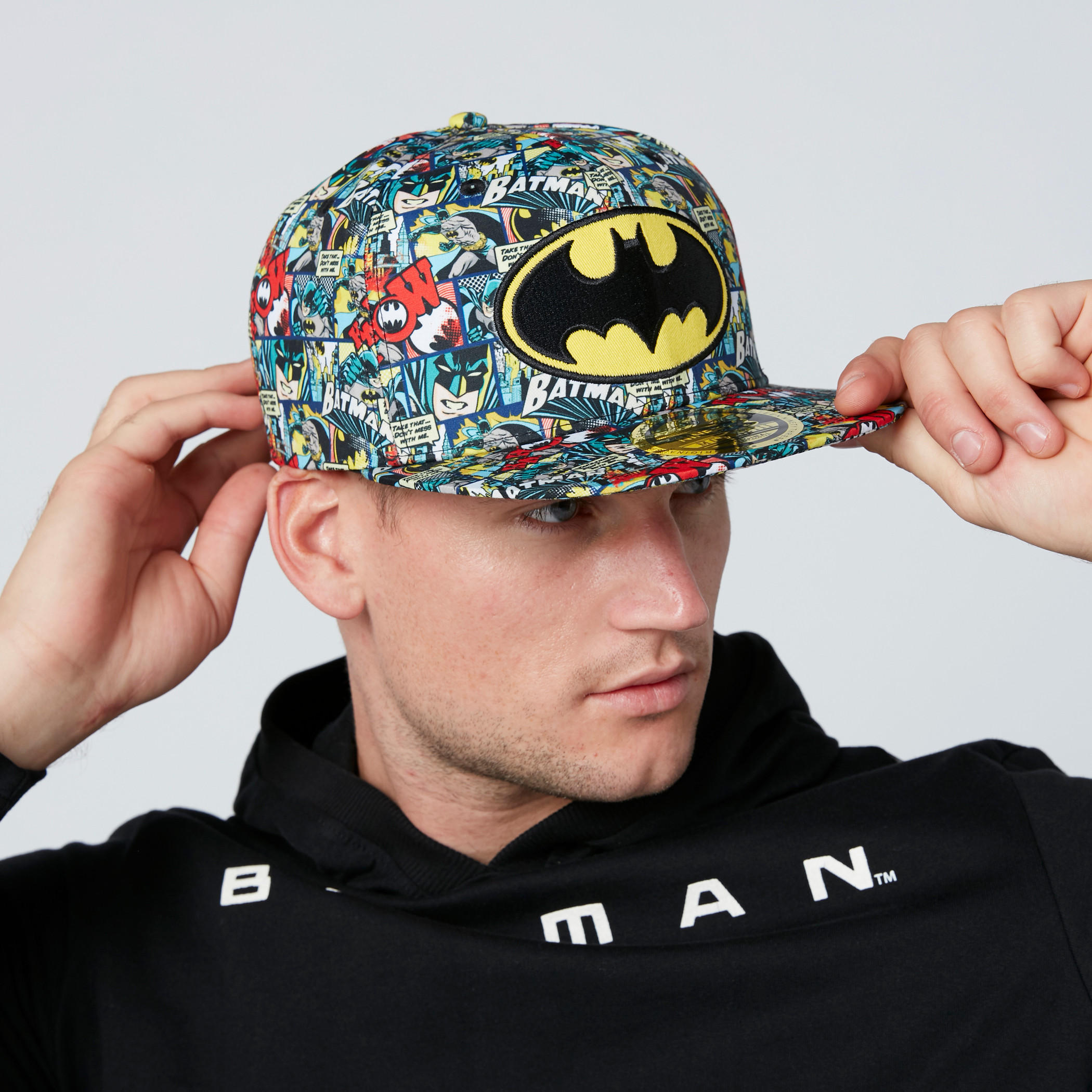قبعة كاب بزر إغلاق وطبعات باتمان-men-caps-image-2
