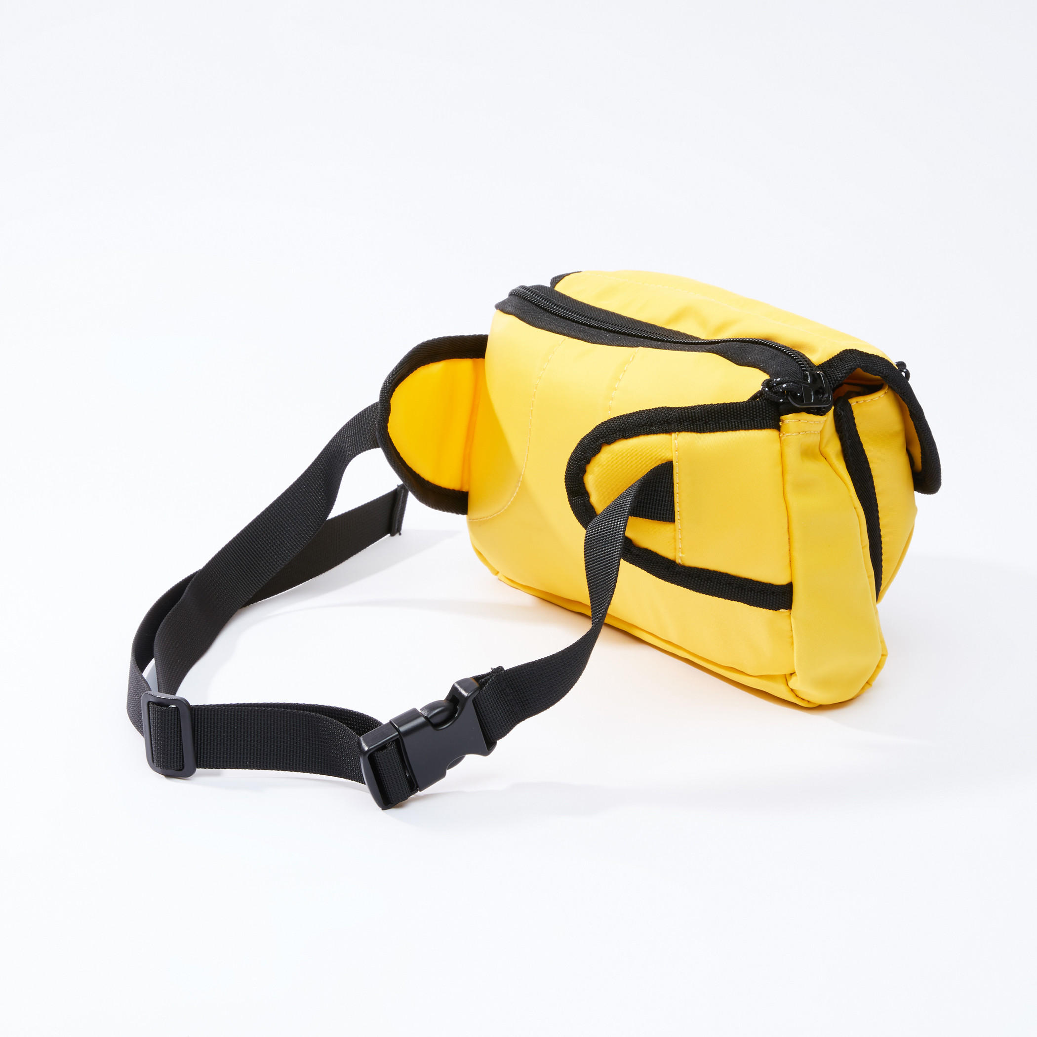 حقيبة فاني بحزام قابل للتعديل وإبزيم إغلاق ودرزات-men-bags-image-3
