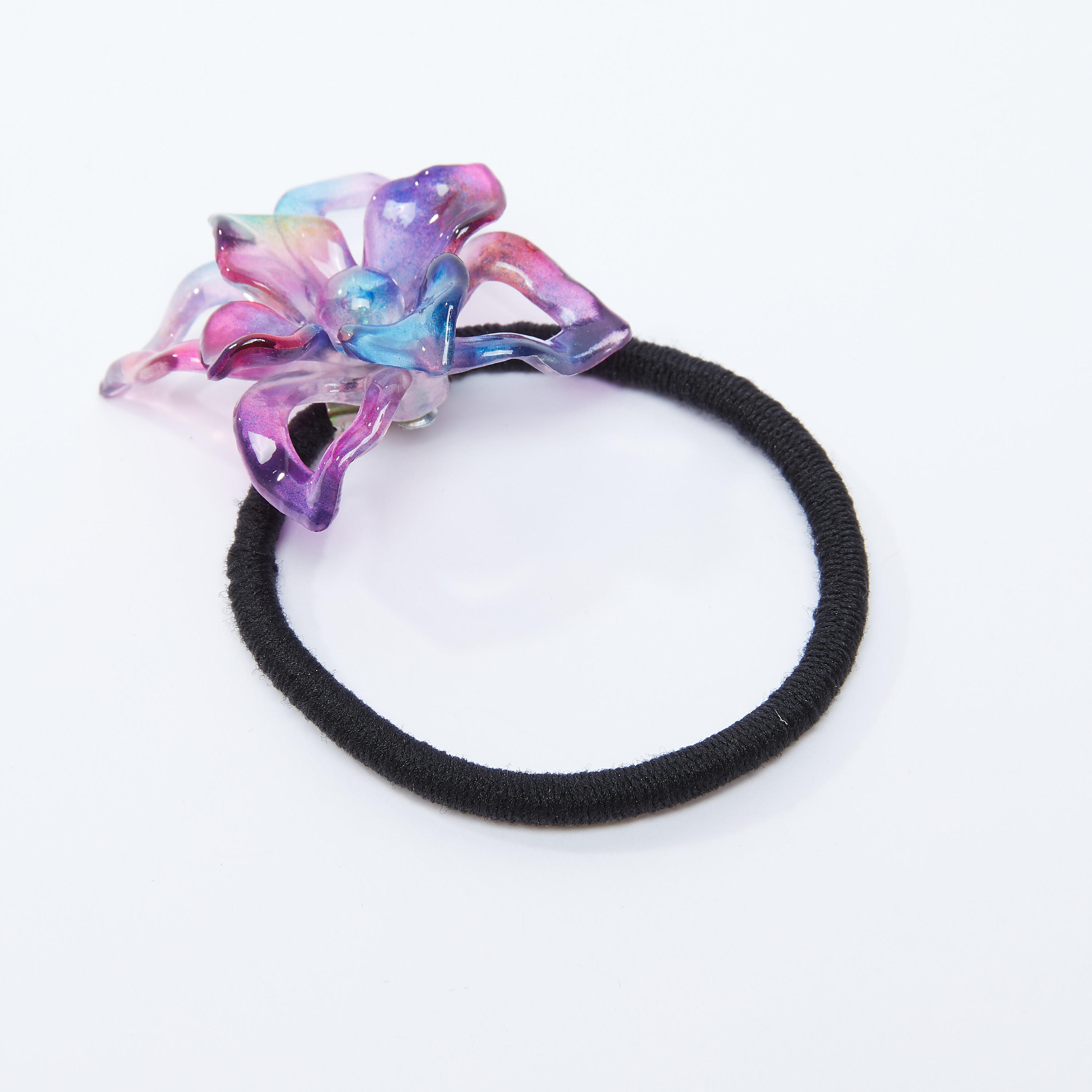 ربطة شعر بتزيينات زهرية-women-hairaccessories-image-3