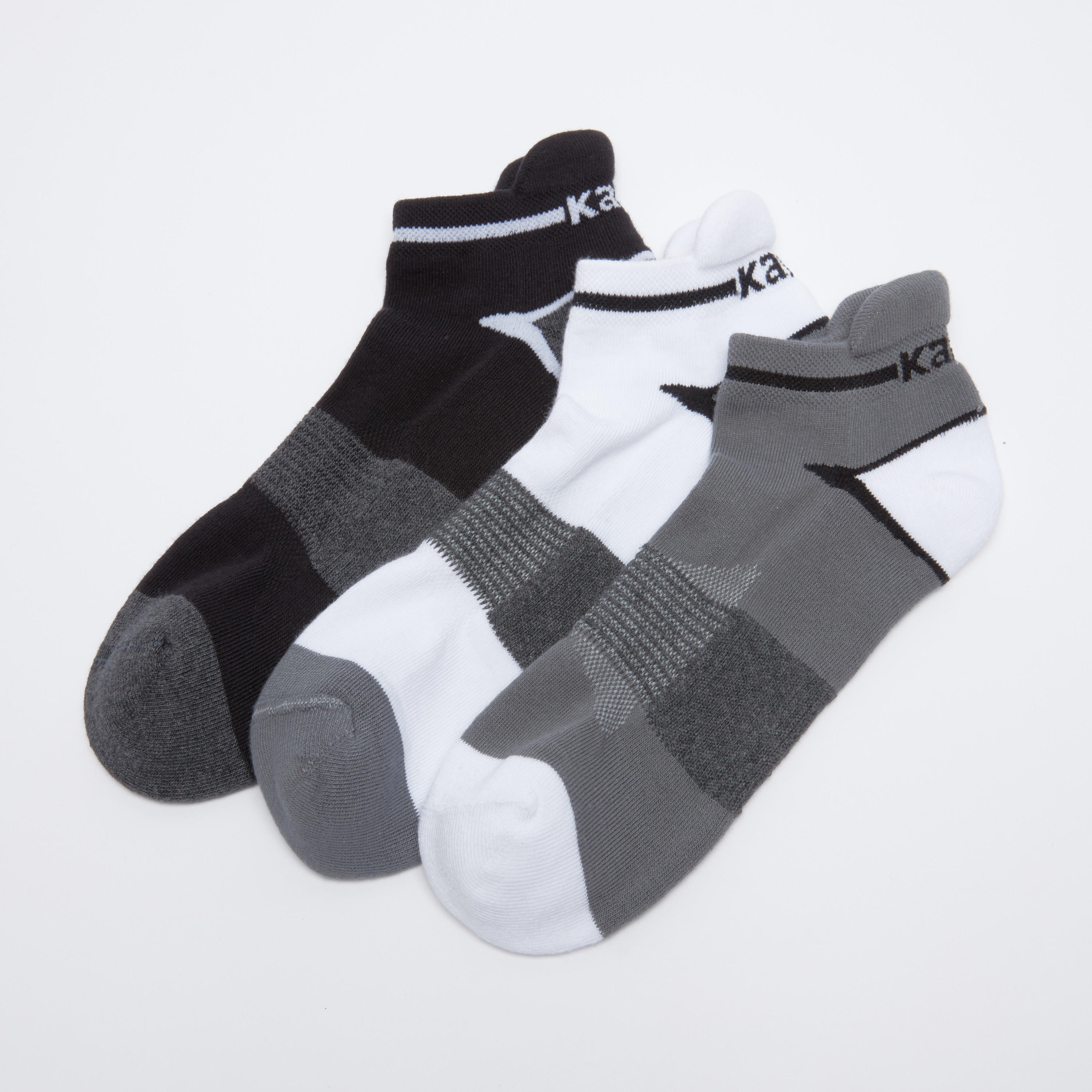 جوارب مضلّعة بطول الكاحل - طقم من 3 أزواج-men-socks-image-2