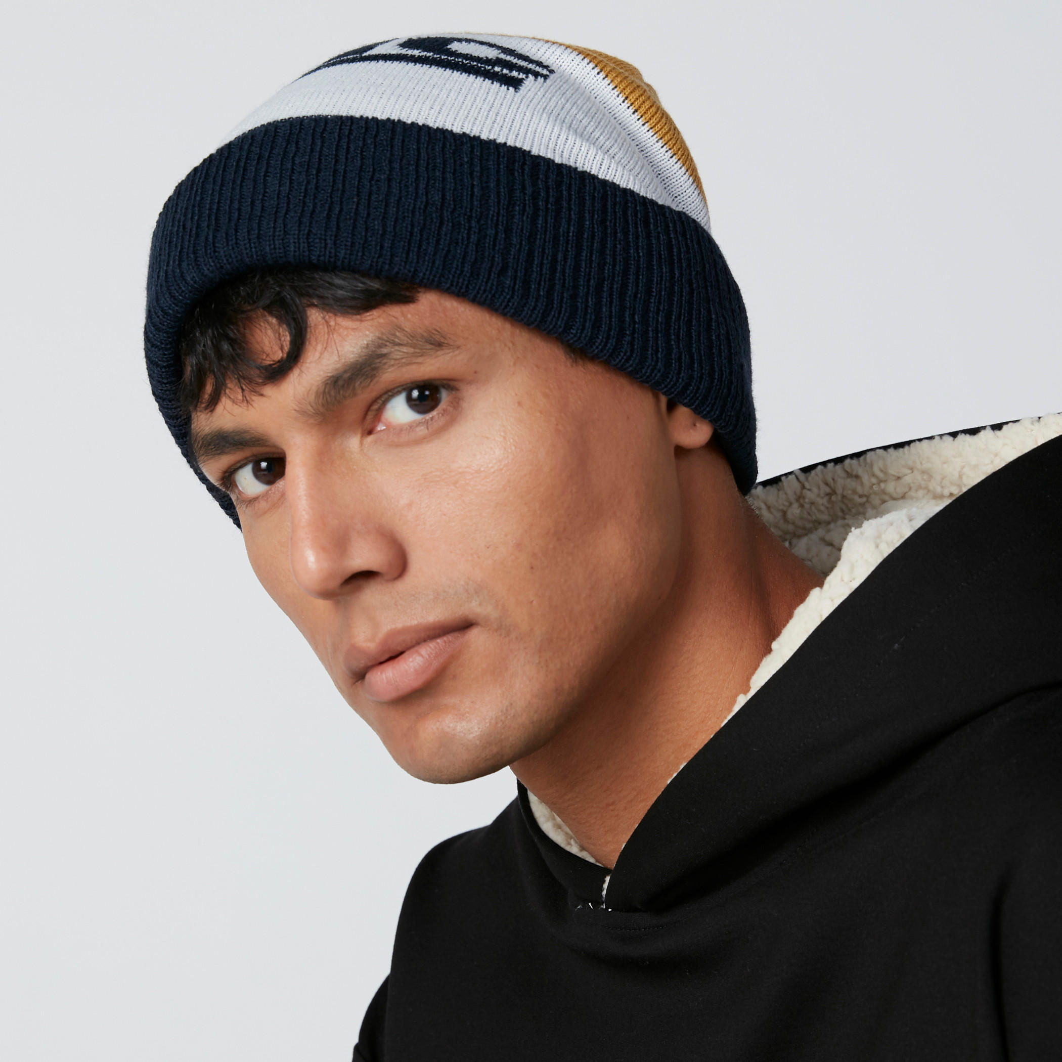 قيّعة كاب بطبعات-men-caps-image-2