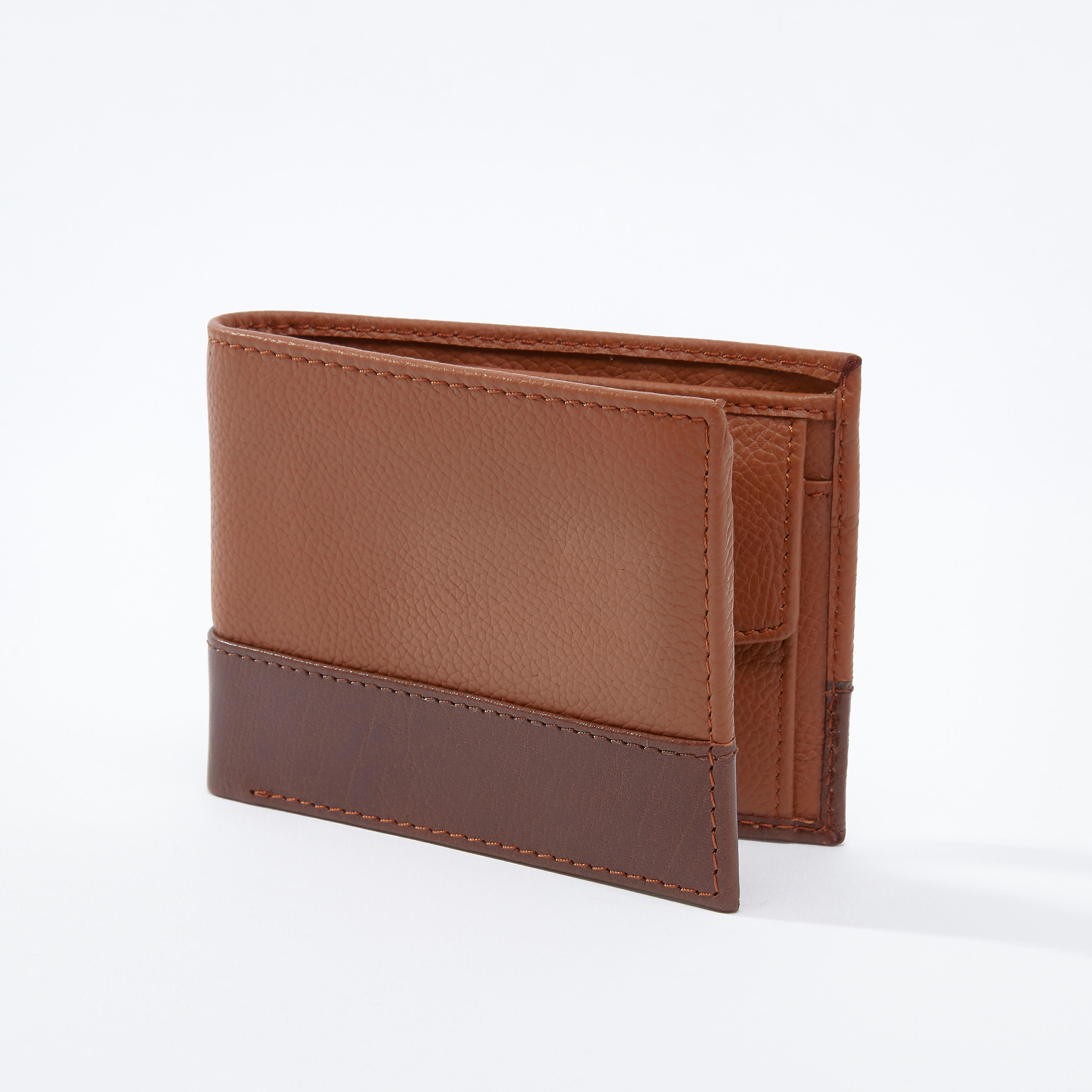 محفظة بطيّة مزدوجة وجيوب متعددة-men-beltsandwallets-wallets-image-3