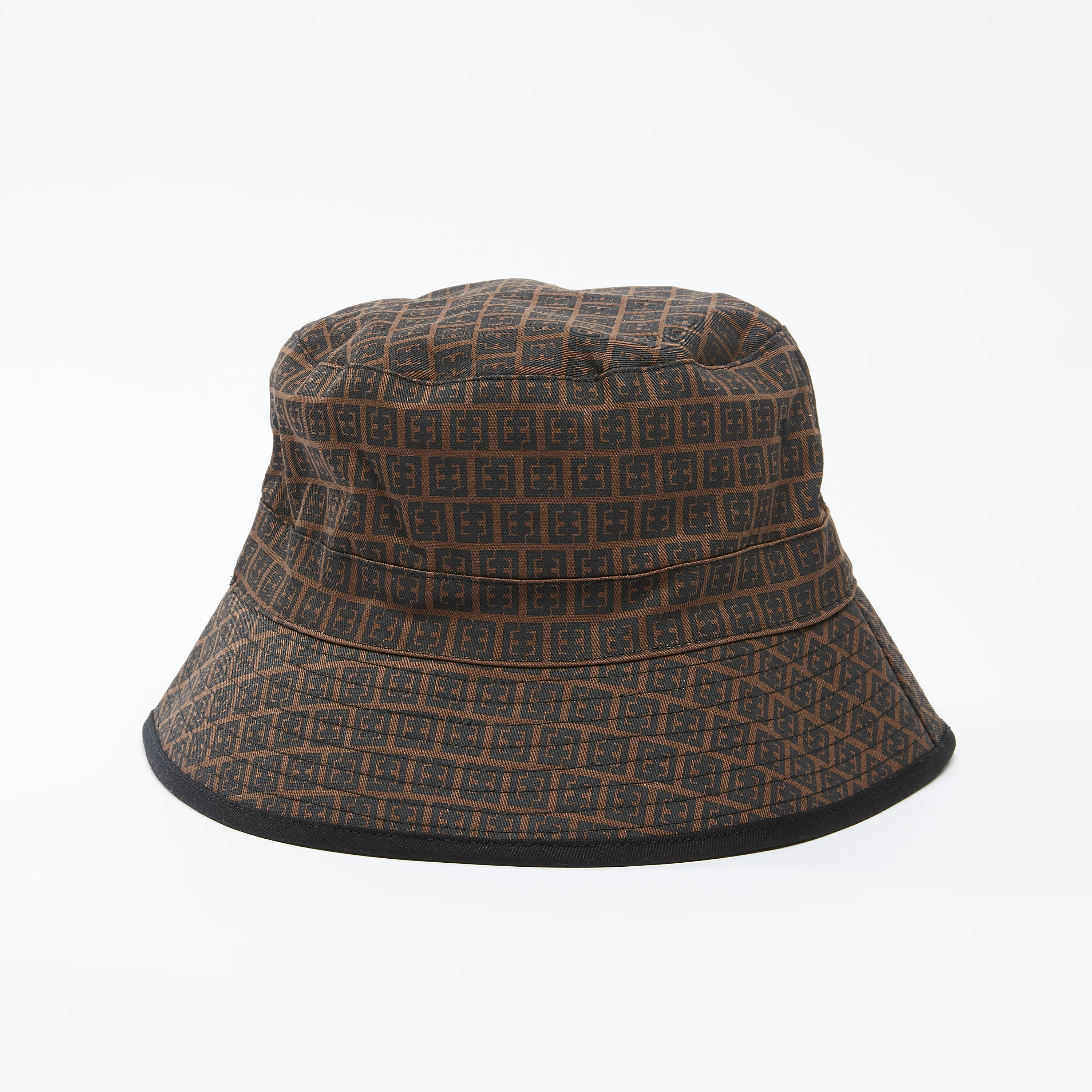 قبعة دلو بطبعات-men-caps-image-3