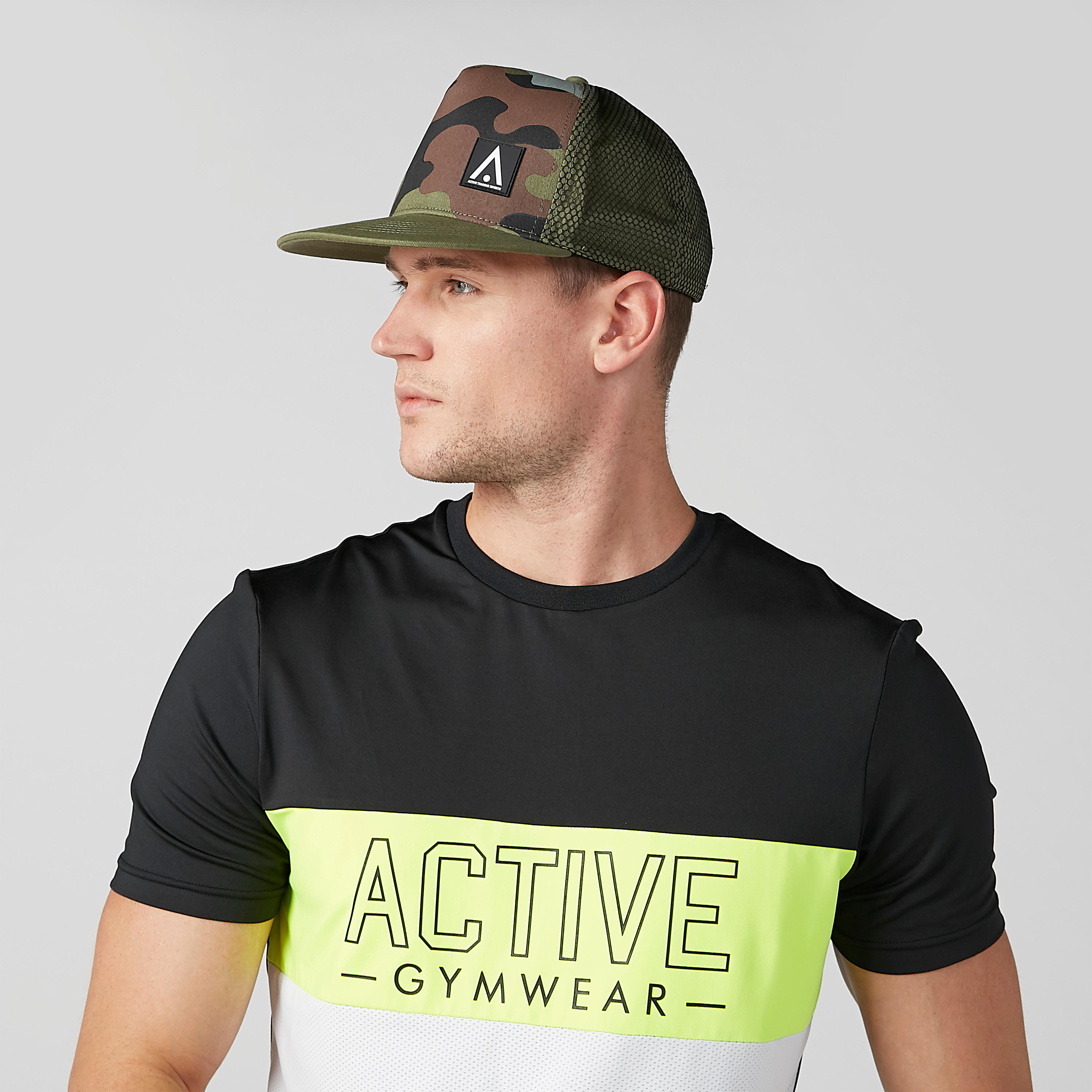 قبعة كاب بزر إغلاق وطبعات مموّهة-men-caps-image-3