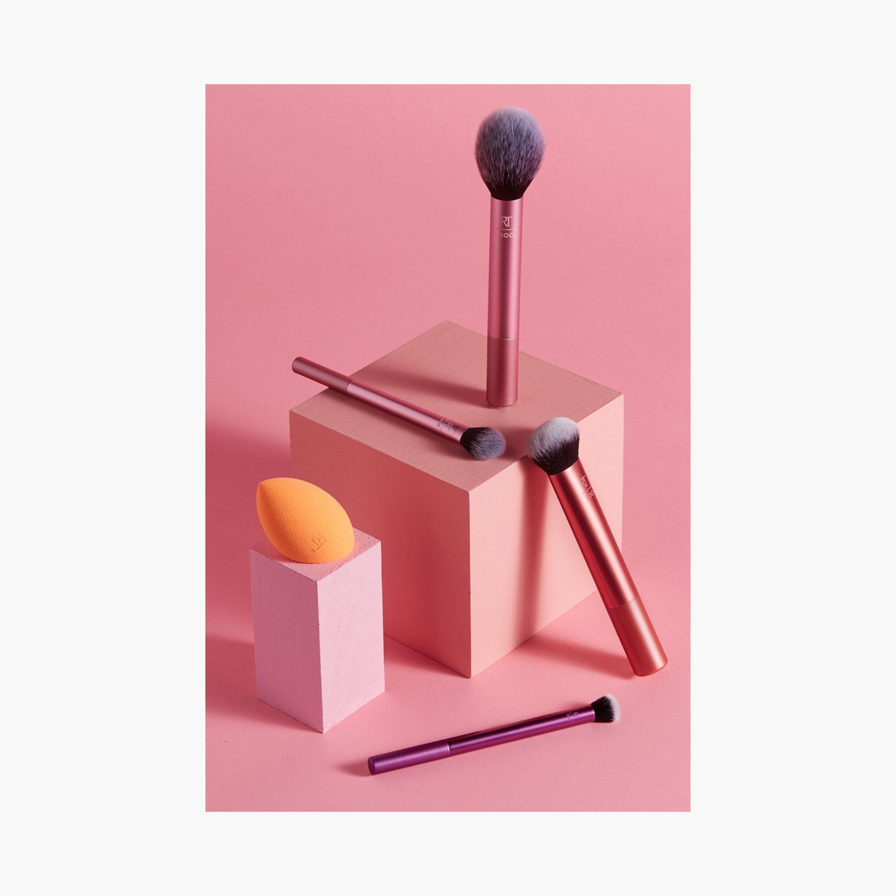 مجموعة فرش مكياج افريداي اسينشيالز من ريل تيكنيكس -من 5 قطع-beautyandpersonalcare-makeup-brushesandaccessories-brushes-image-13