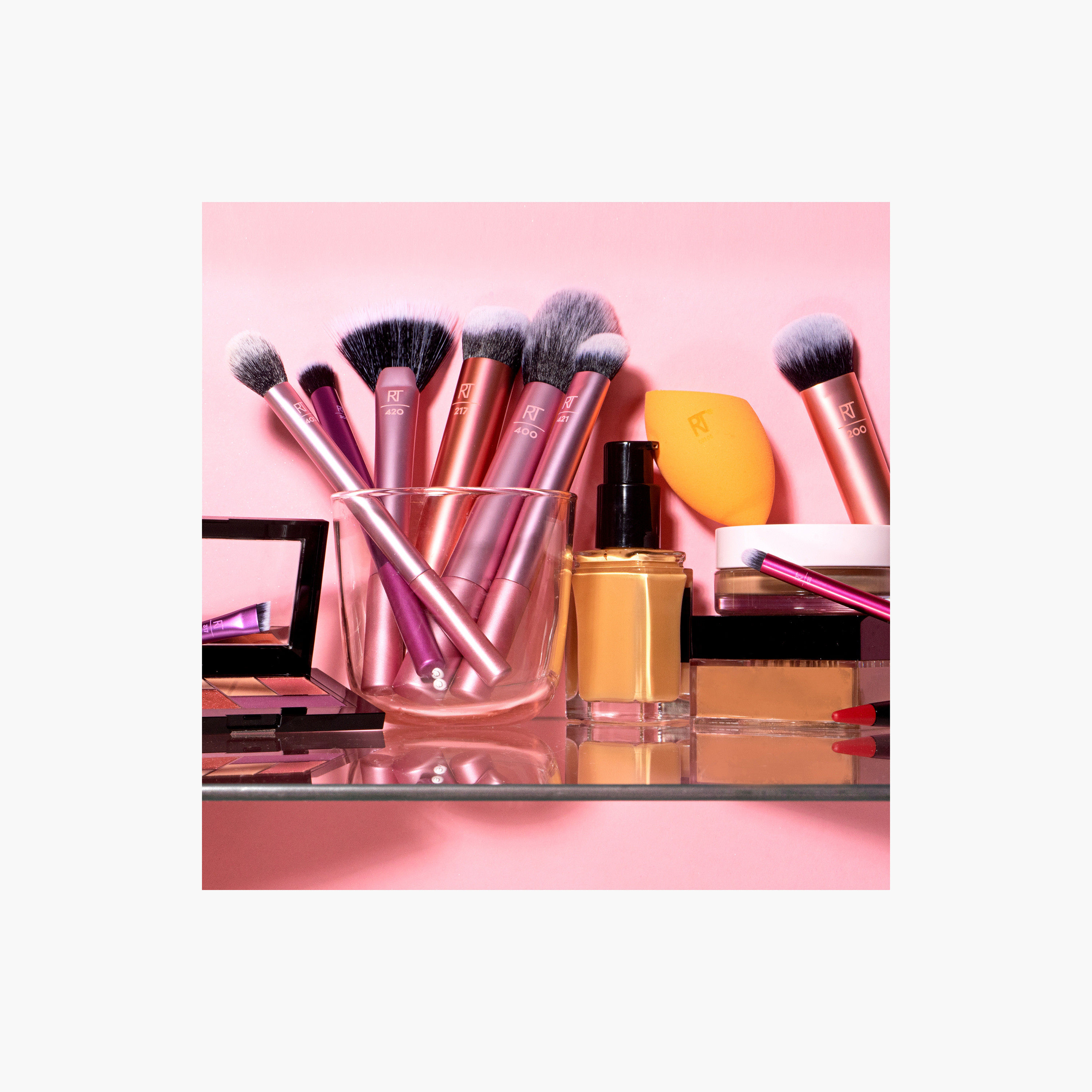 مجموعة فرش مكياج افريداي اسينشيالز من ريل تيكنيكس -من 5 قطع-beautyandpersonalcare-makeup-brushesandaccessories-brushes-image-15