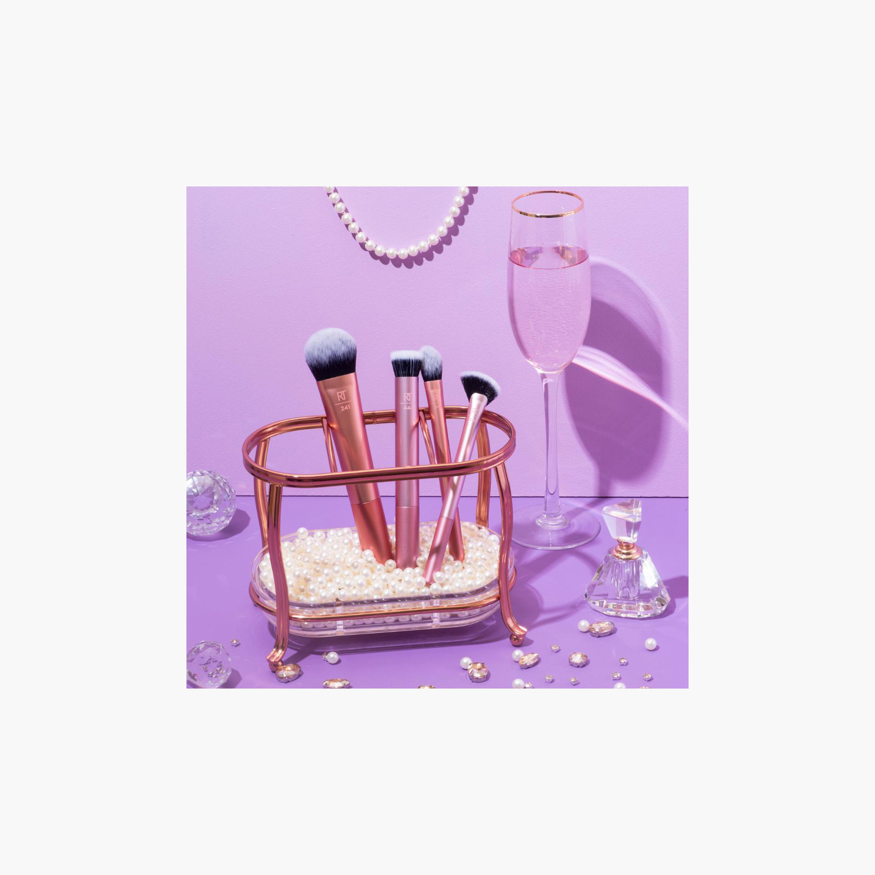 Real Techniques Everyday Essentials 5-Piece Makeup Brush Set-beautyandpersonalcare-makeup-brushesandaccessories-brushes-image-8