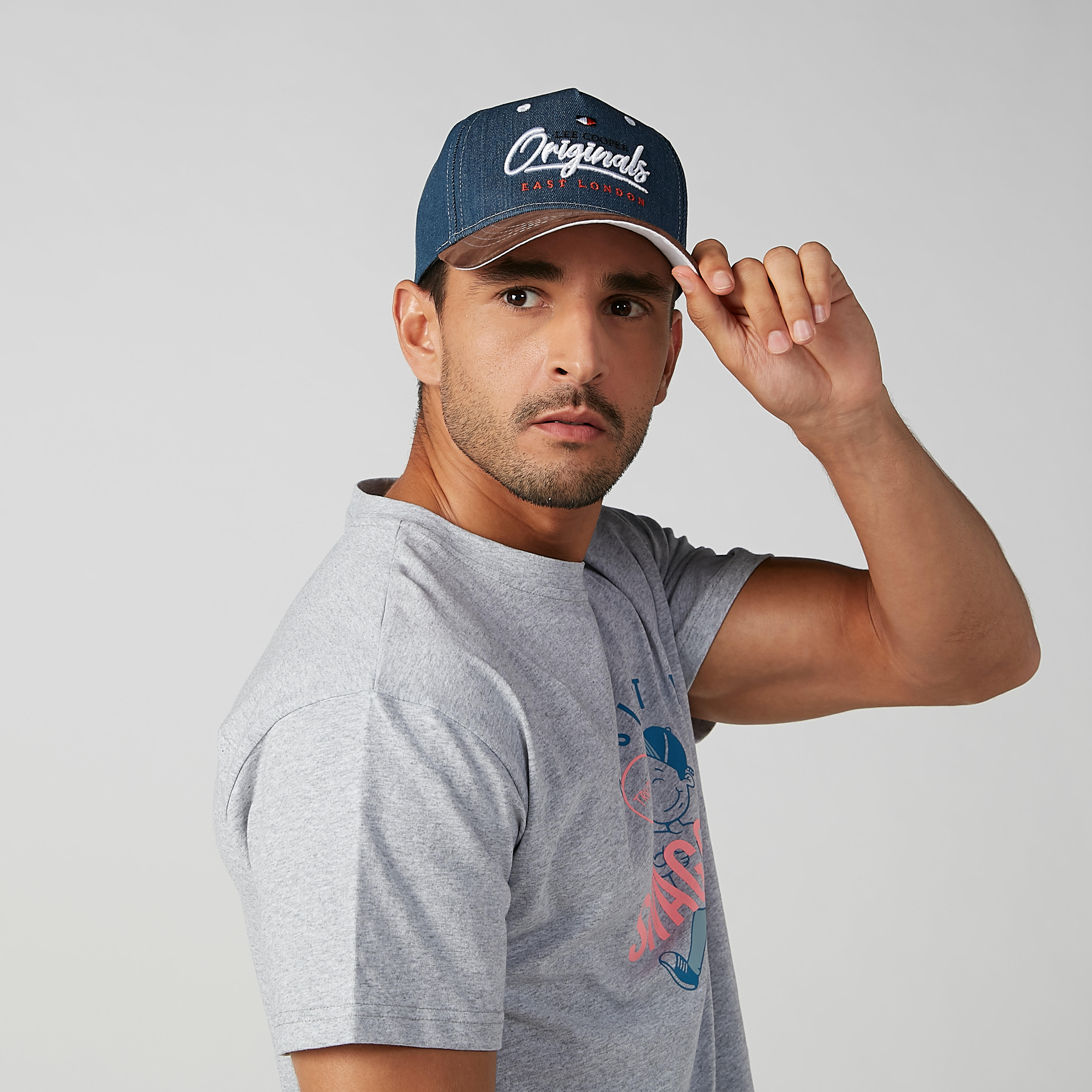 Sustainable Colourblock Cap with Snap Closure-men-caps-image-2