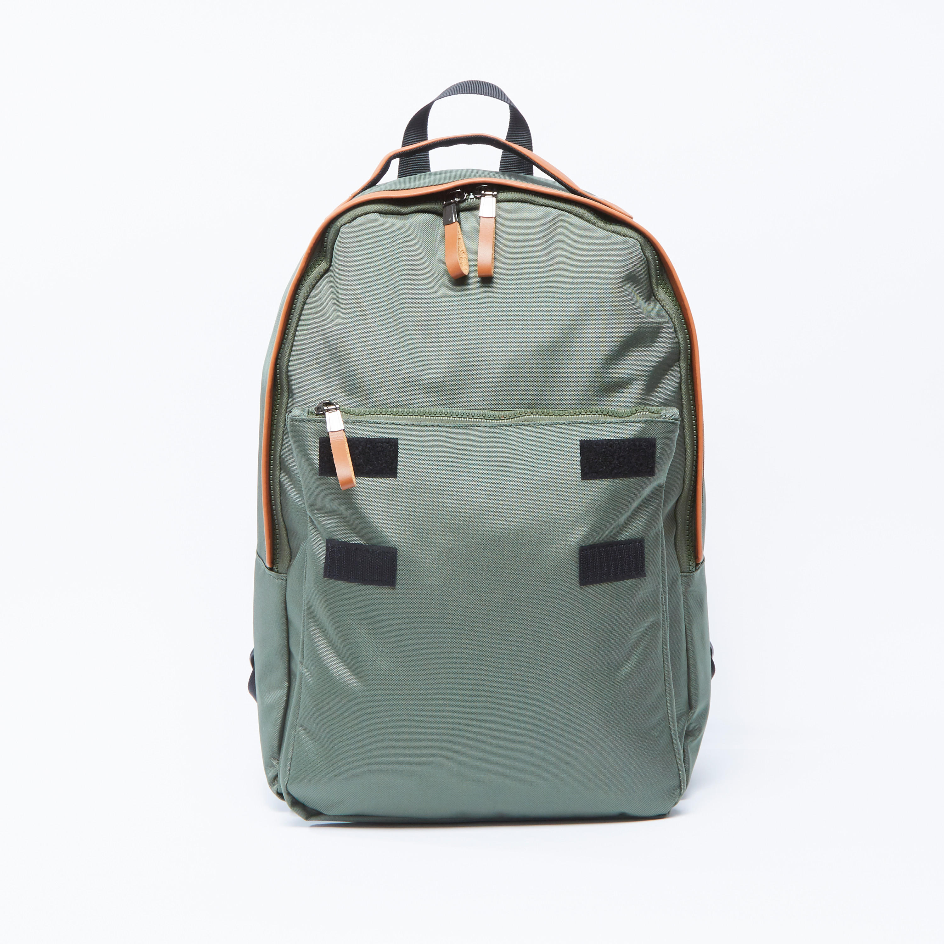 شنطة ظهر سادة بحمّالات قابلة للتعديل ومقبض علوي-men-bags-image-5