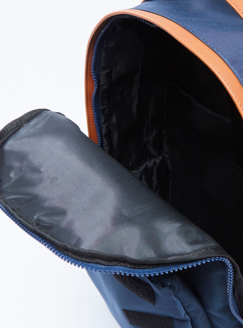 شنطة ظهر سادة بسحاب إغلاق وحمالات كتف قابلة للتعديل-men-bags-image-1