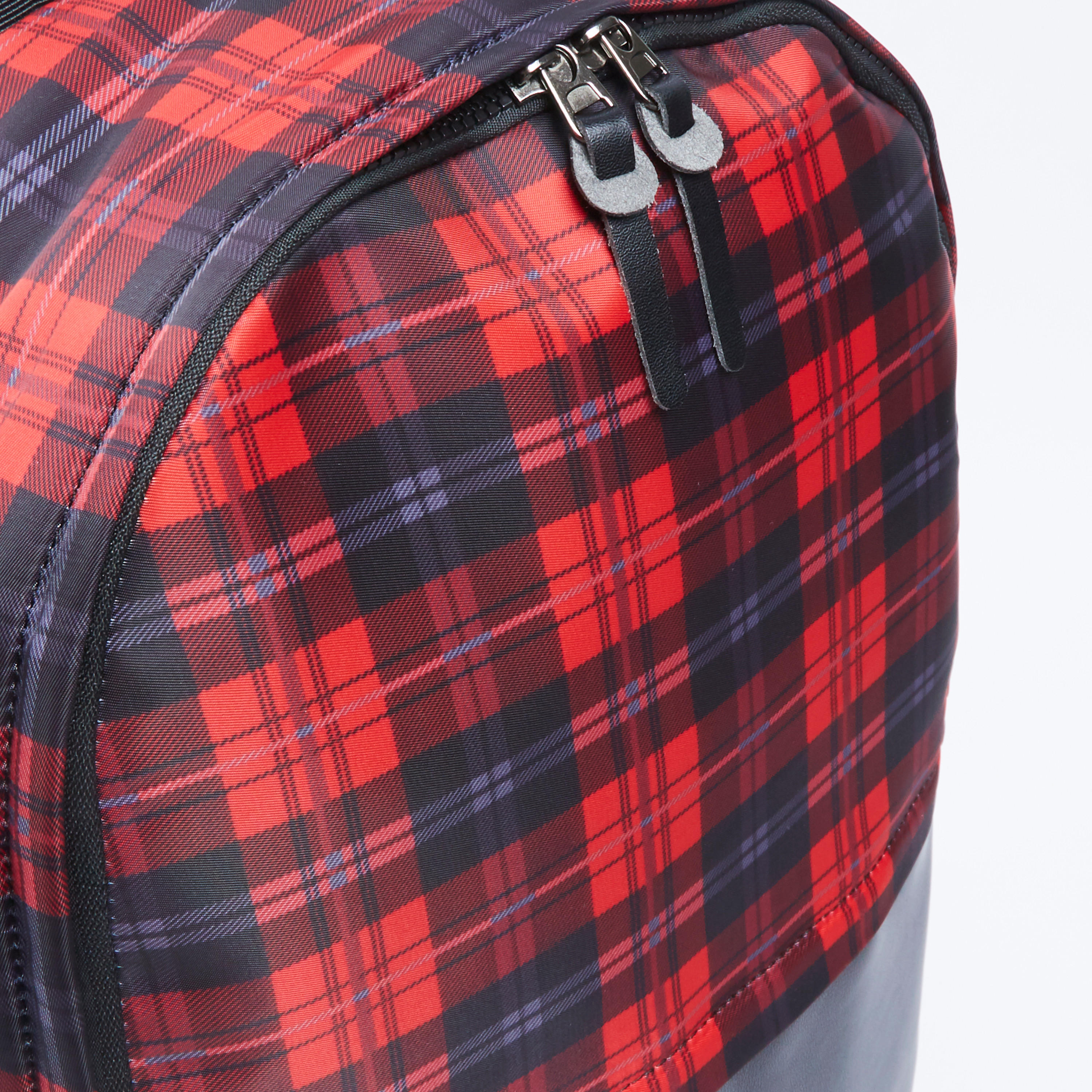 شنطة ظهر كاروهات بحمّالات قابلة للتعديل ومقبض علوي-men-bags-image-4