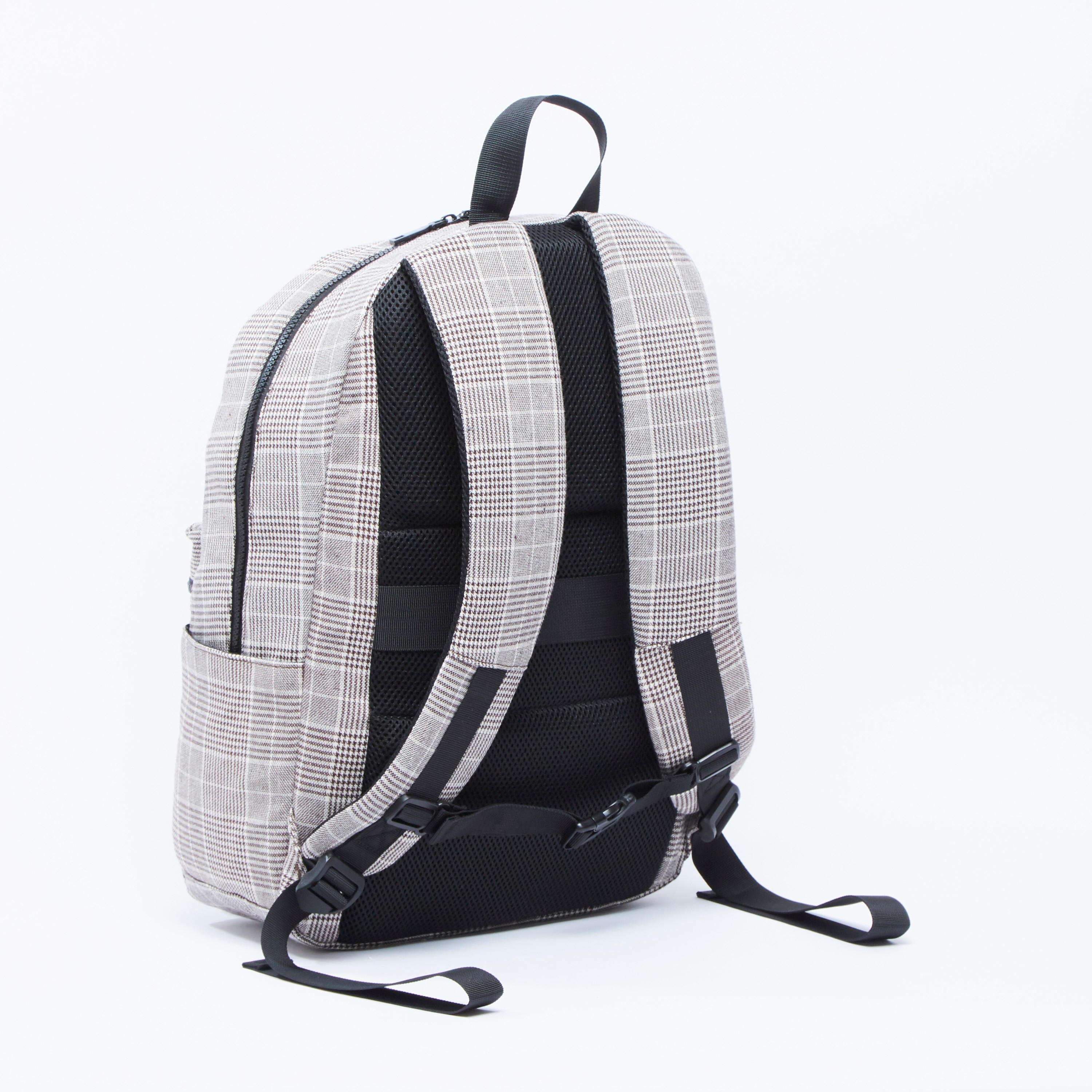 شنطة ظهر كاروهات بسحّاب إغلاق وحمّالات قابلة للتعديل-men-bags-image-2