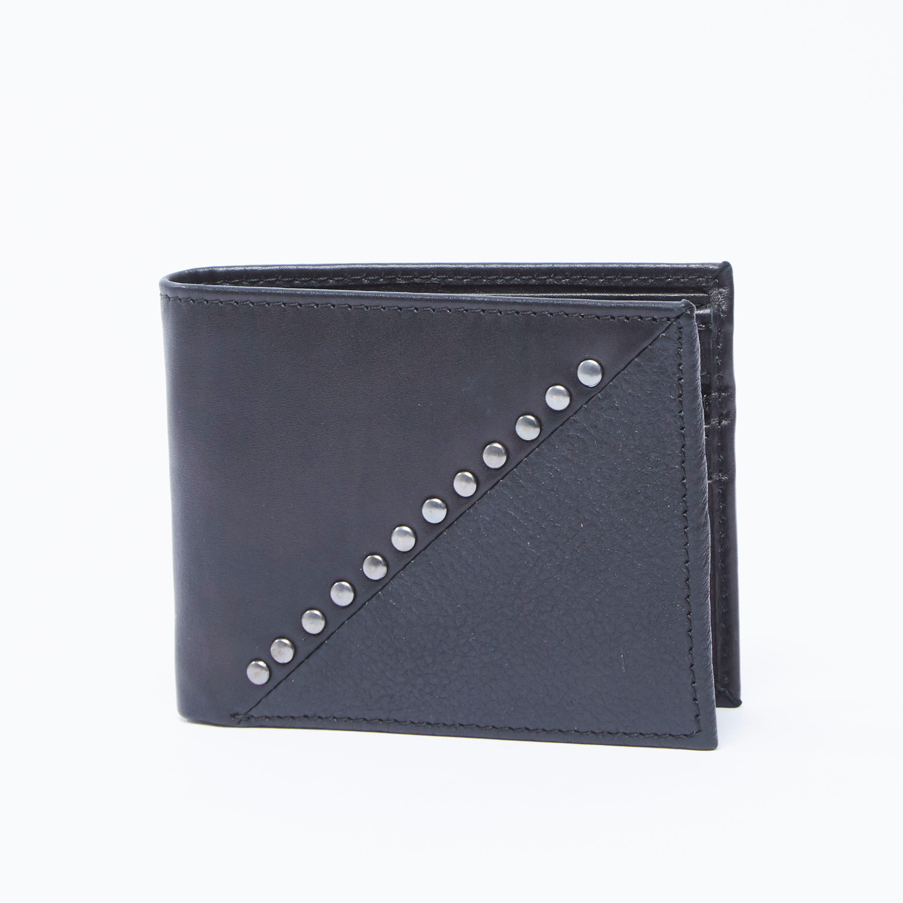 محفظة بارزة الملمس بطيّة مزدوجة وتفاصيل مرصّعة-men-beltsandwallets-wallets-image-3