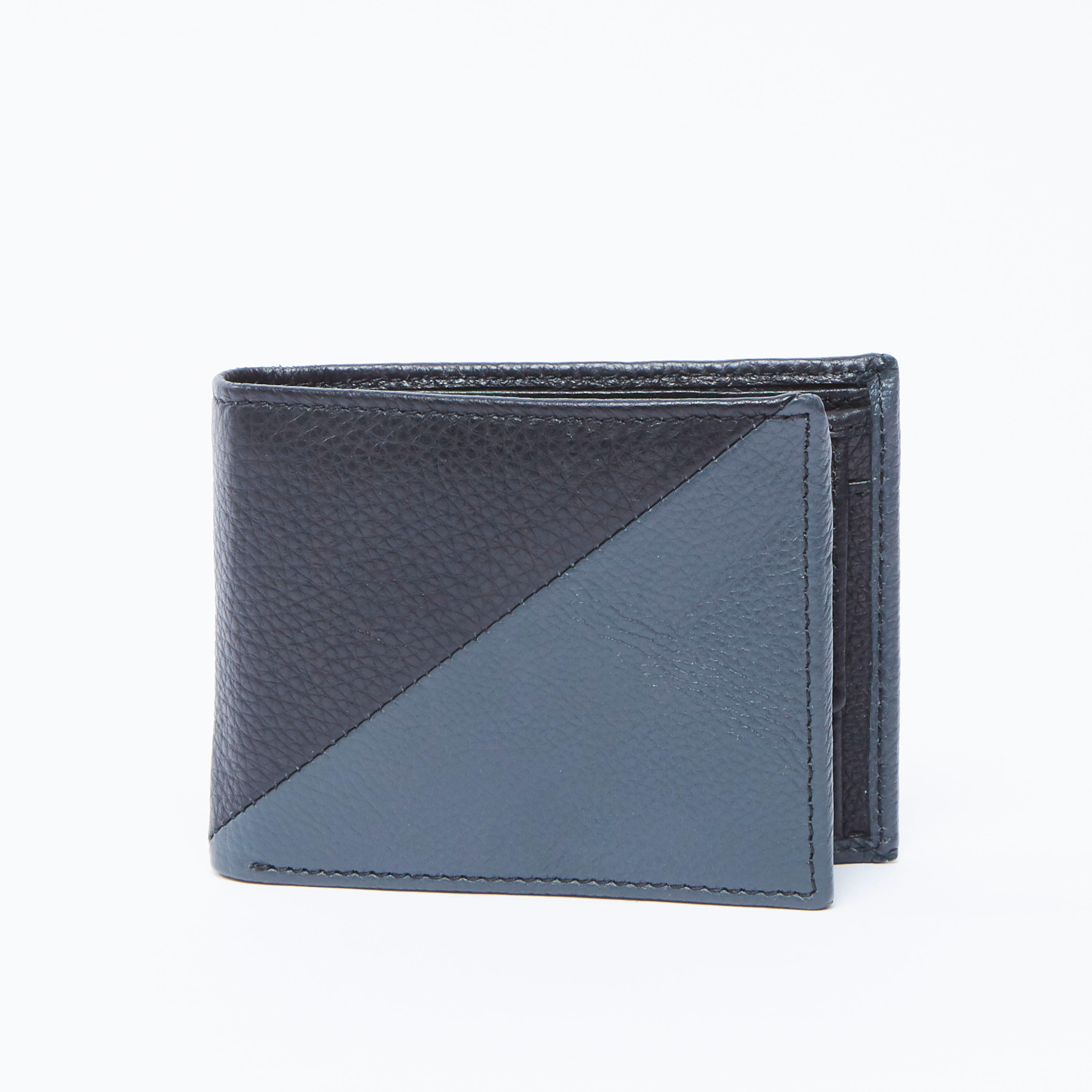 محفظة بارزة الملمس بطيّة مزدوجة وفتحات للبطاقات-men-beltsandwallets-wallets-image-3