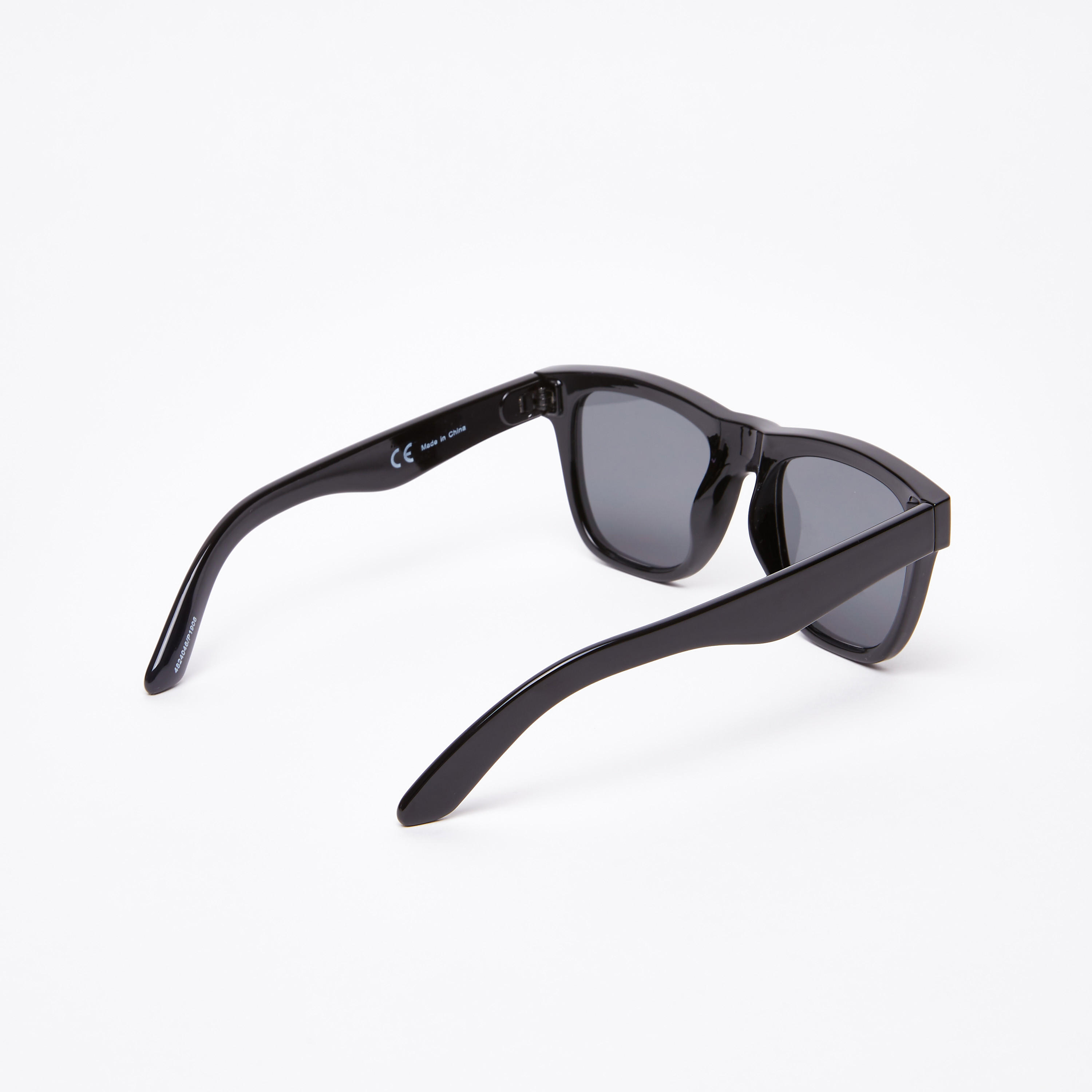 نظارة شمسية واي فيرار بإطار كامل ووسادات أنف-men-sunglasses-image-3