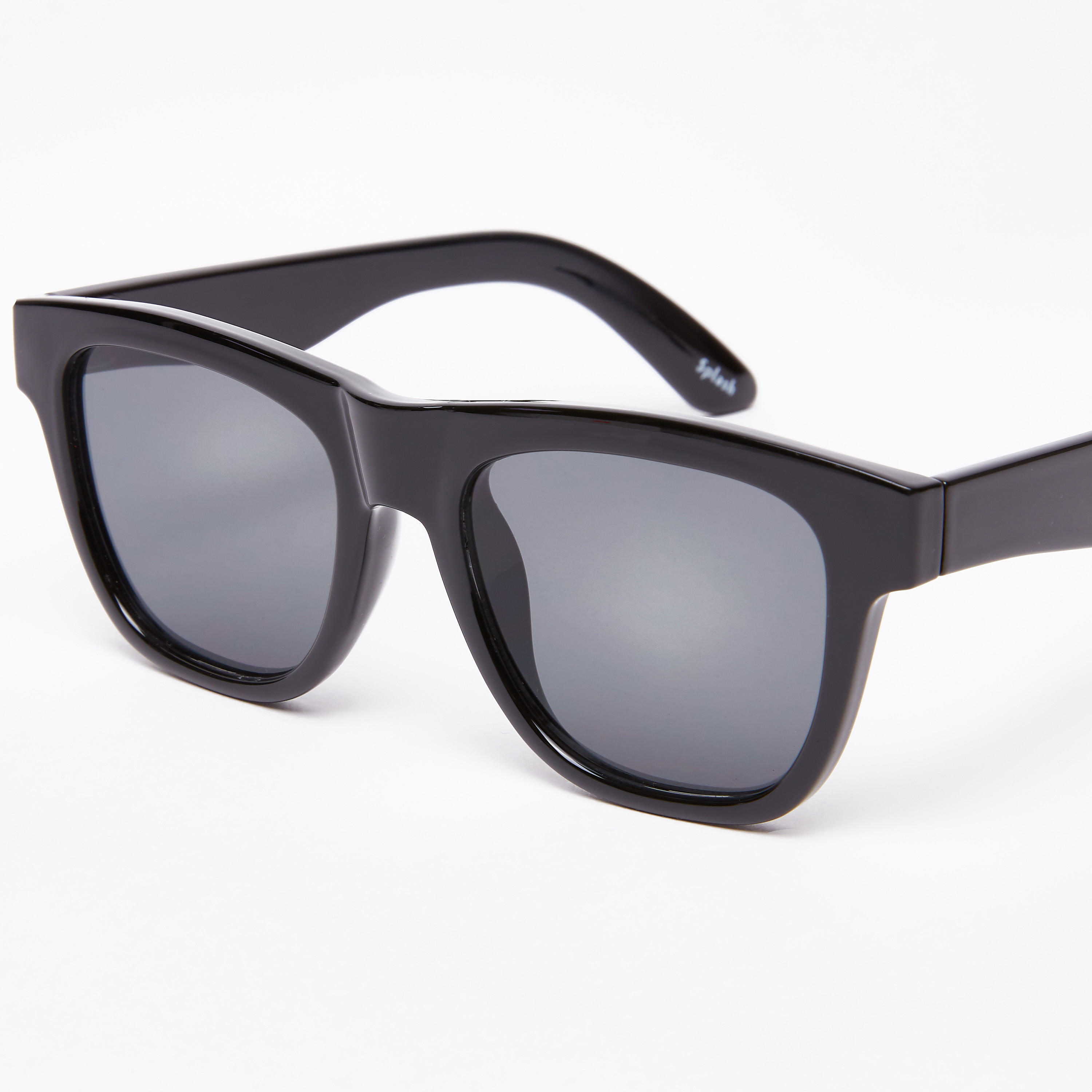 نظارة شمسية واي فيرار بإطار كامل ووسادات أنف-men-sunglasses-image-4