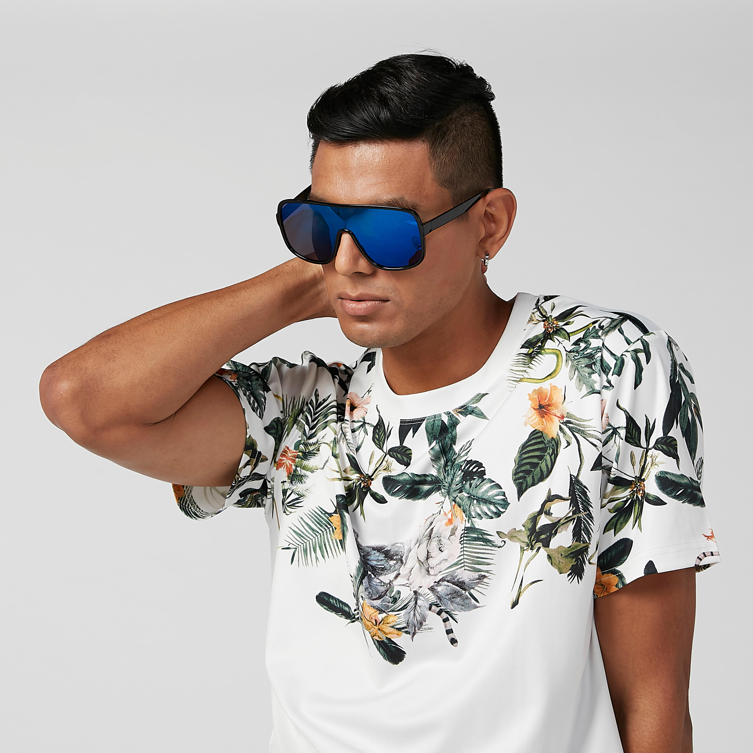 نظارة شمسية بإطار كامل-men-sunglasses-image-4