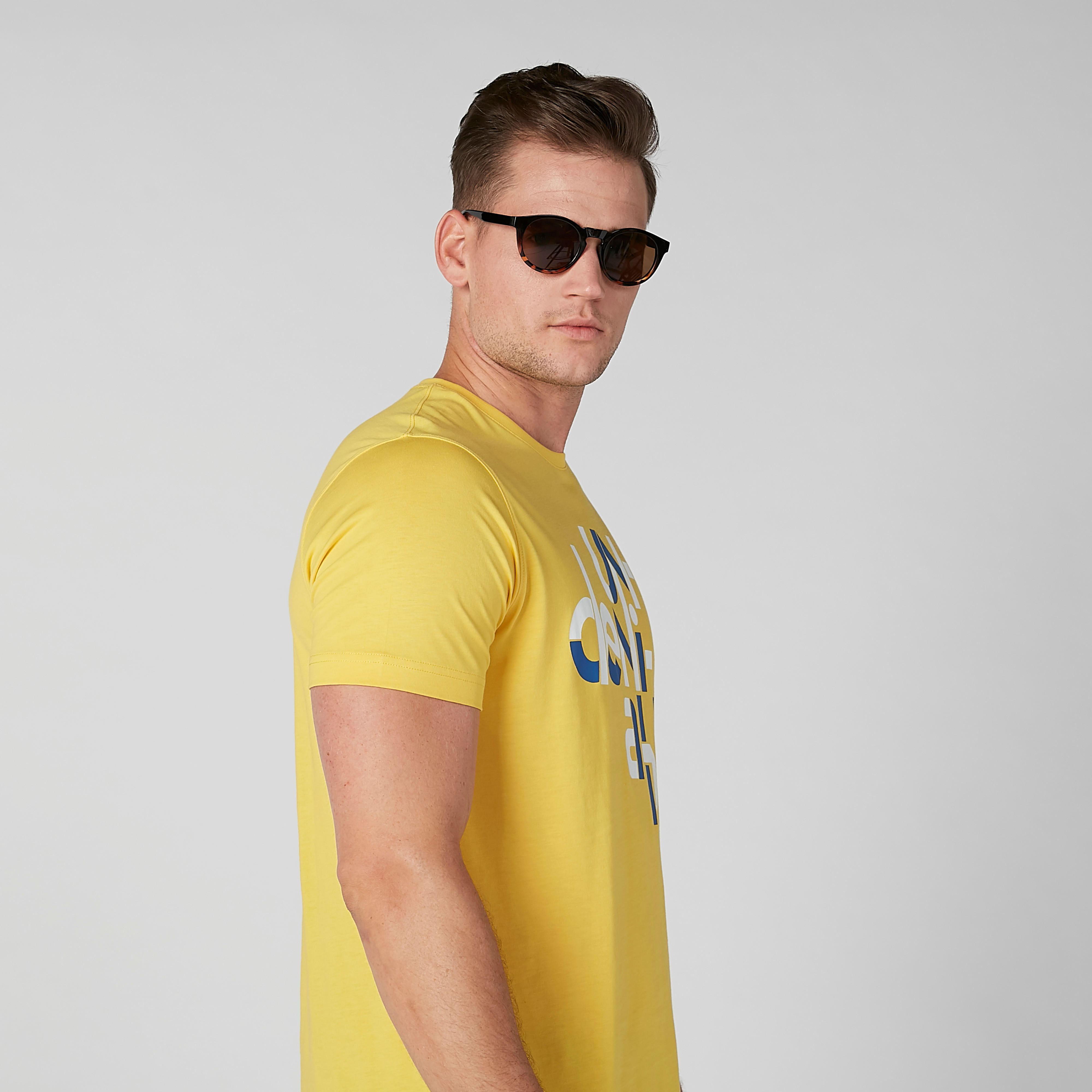 نظّارة شمسية مستديرة بإطار كامل وطبعات-men-sunglasses-image-2